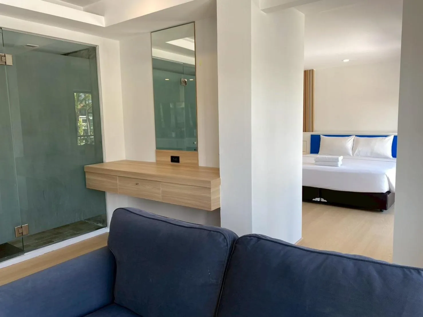 Bed in Armoni Patong Beach Hotel