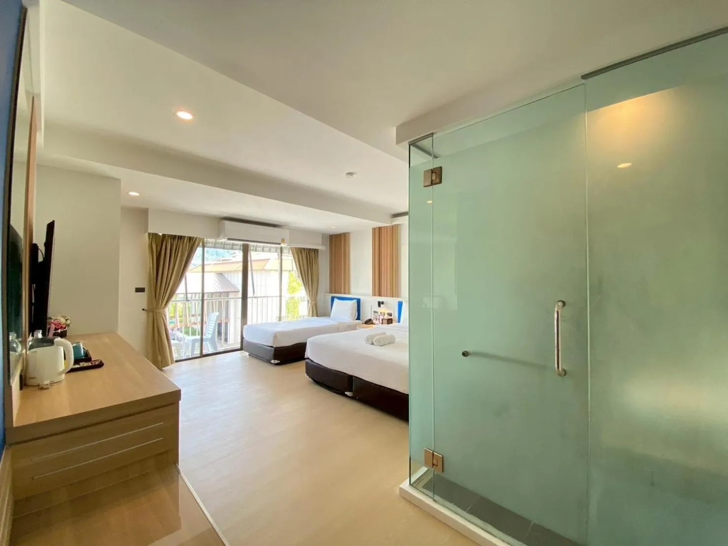 Bed in Armoni Patong Beach Hotel