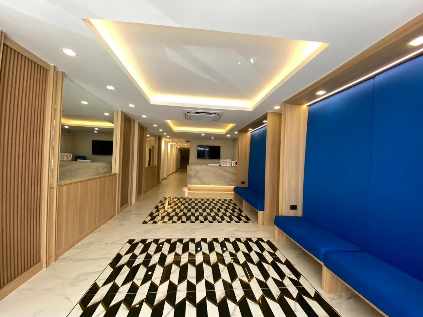 Lobby or reception in Armoni Patong Beach Hotel