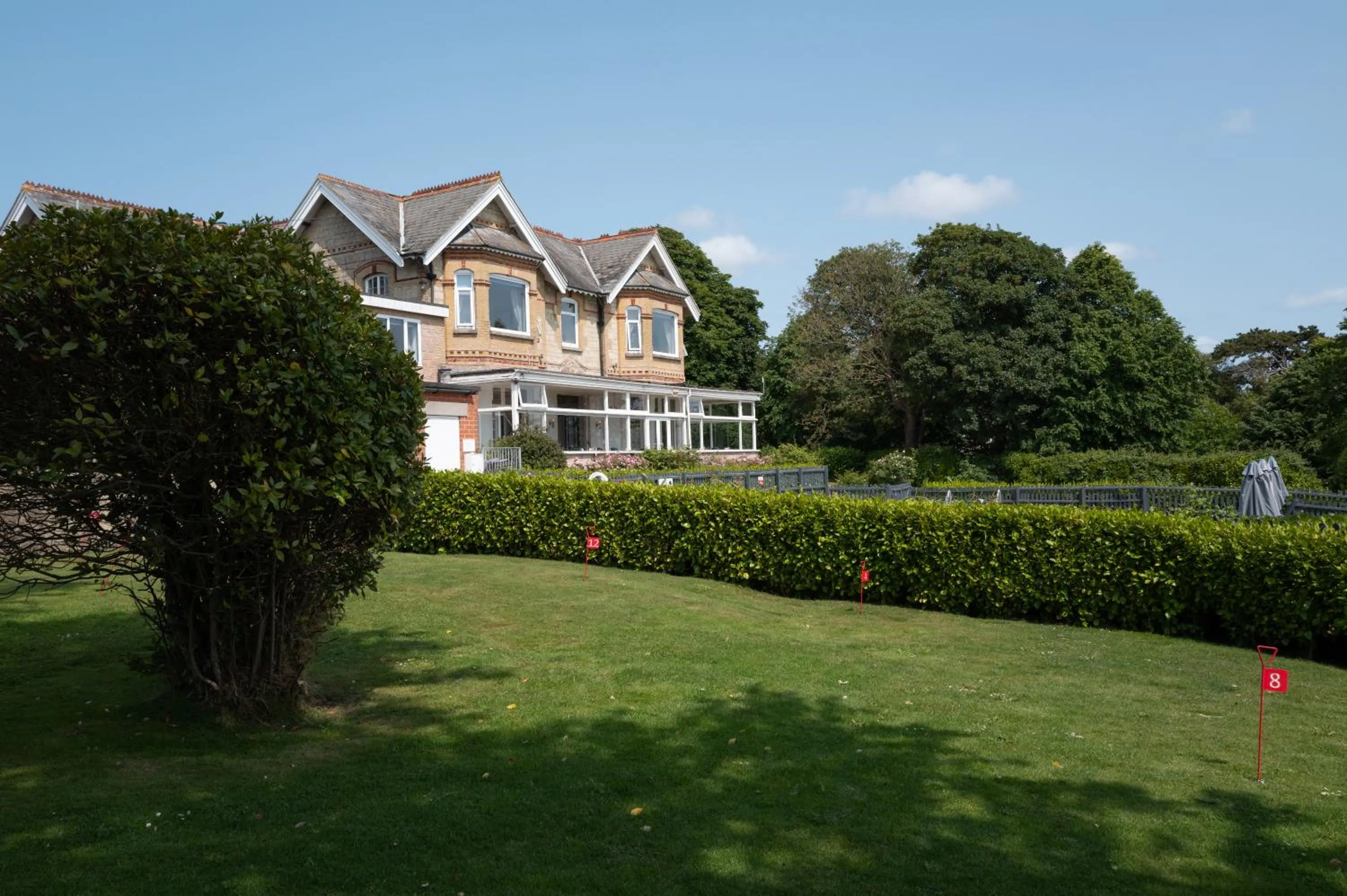 Minigolf in Luccombe Manor Country House Hotel