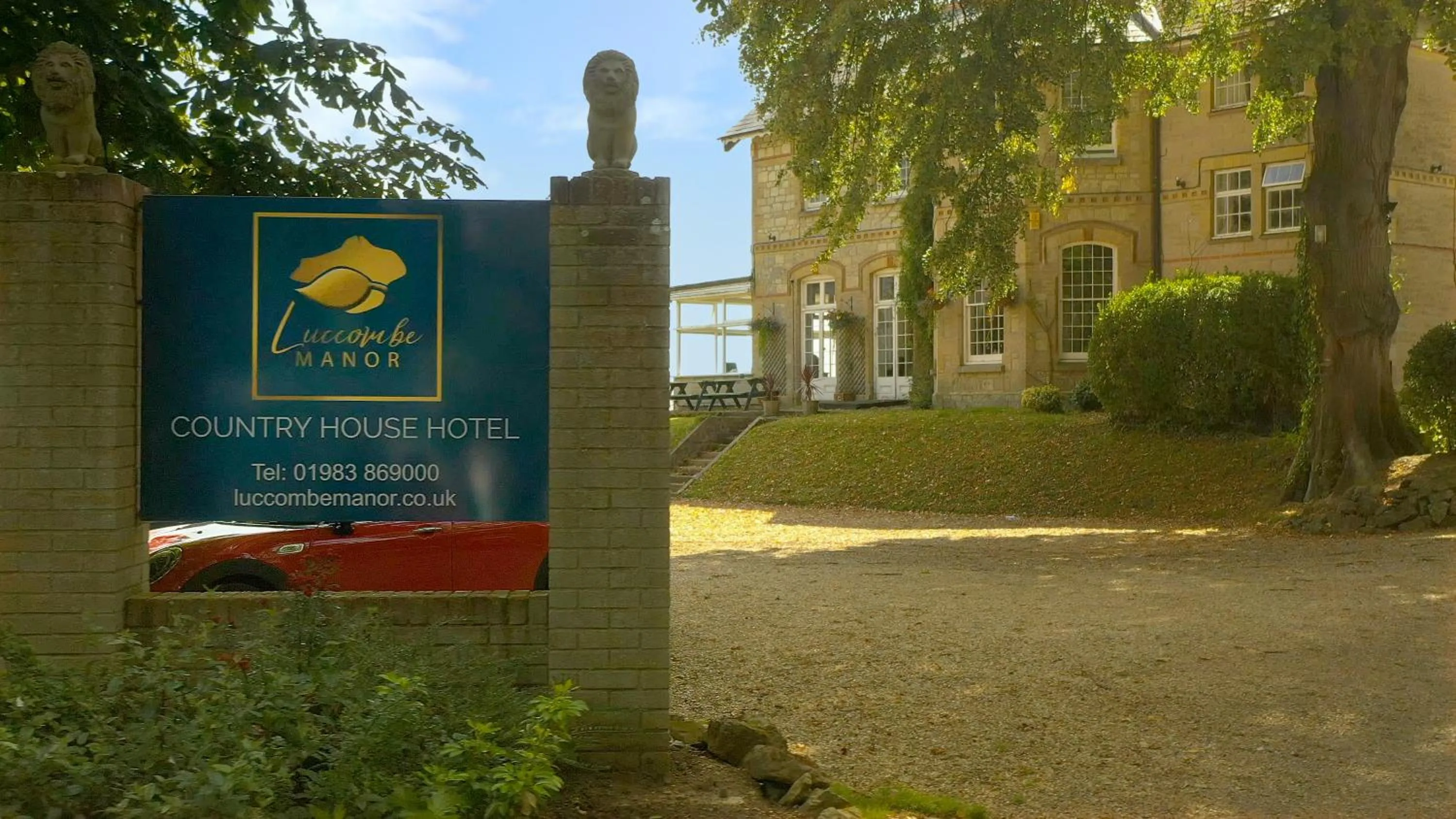 Property building in Luccombe Manor Country House Hotel