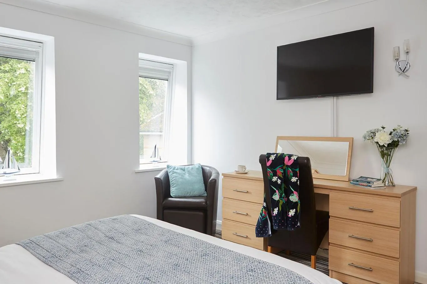 Bed in Luccombe Manor Country House Hotel