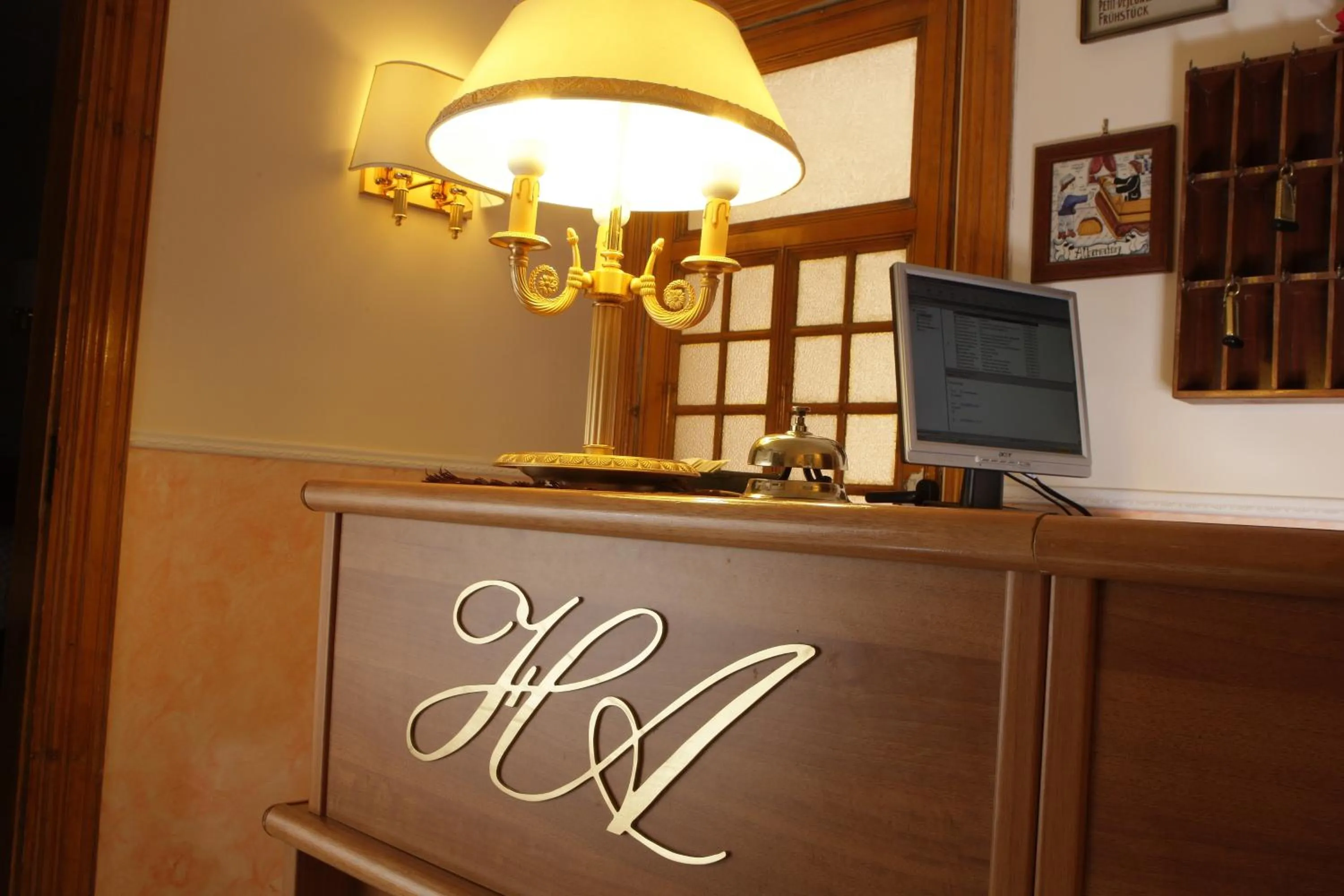 Property logo or sign in Hotel Ascot