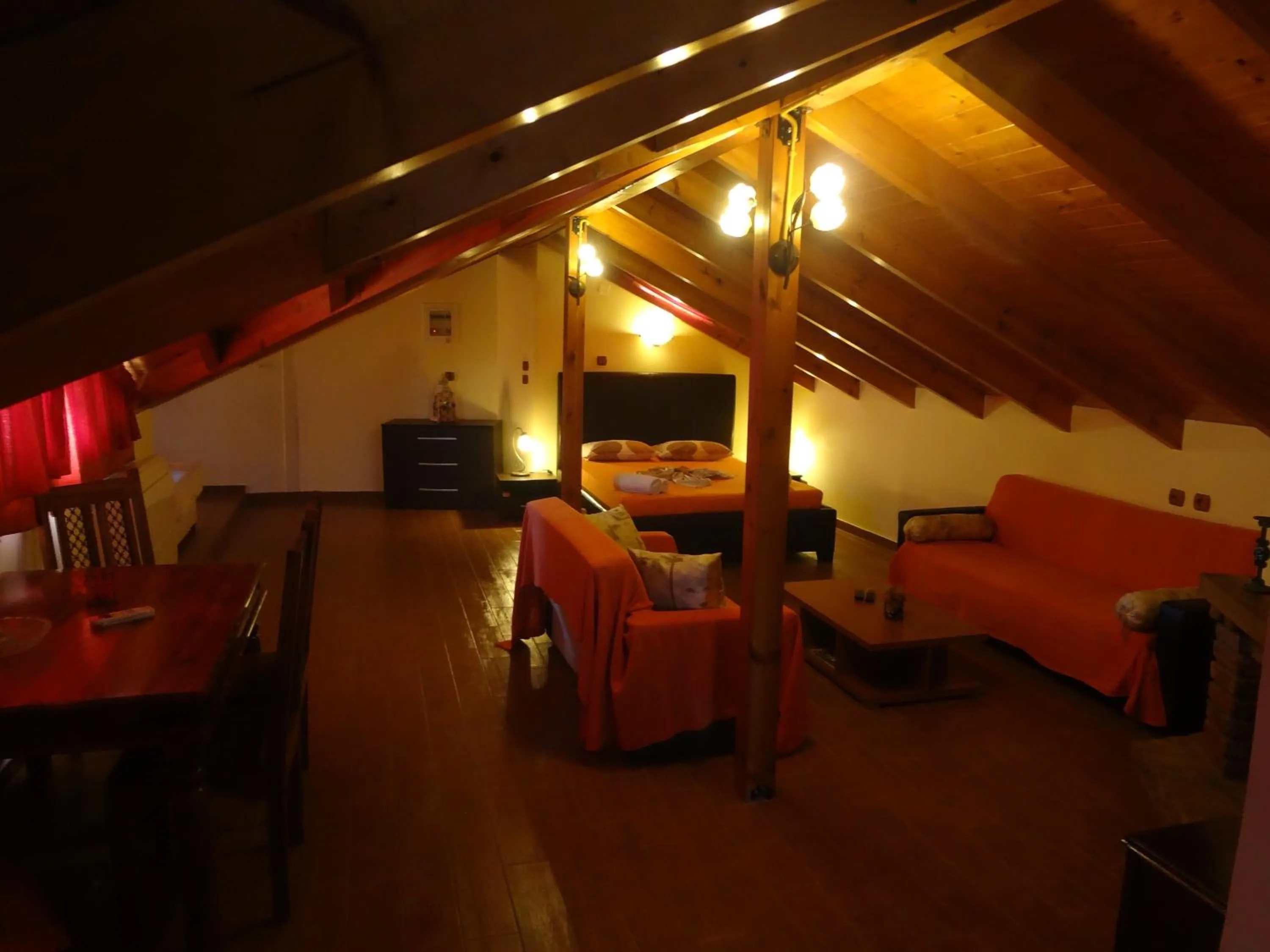 Photo of the whole room in Nostos Apartments