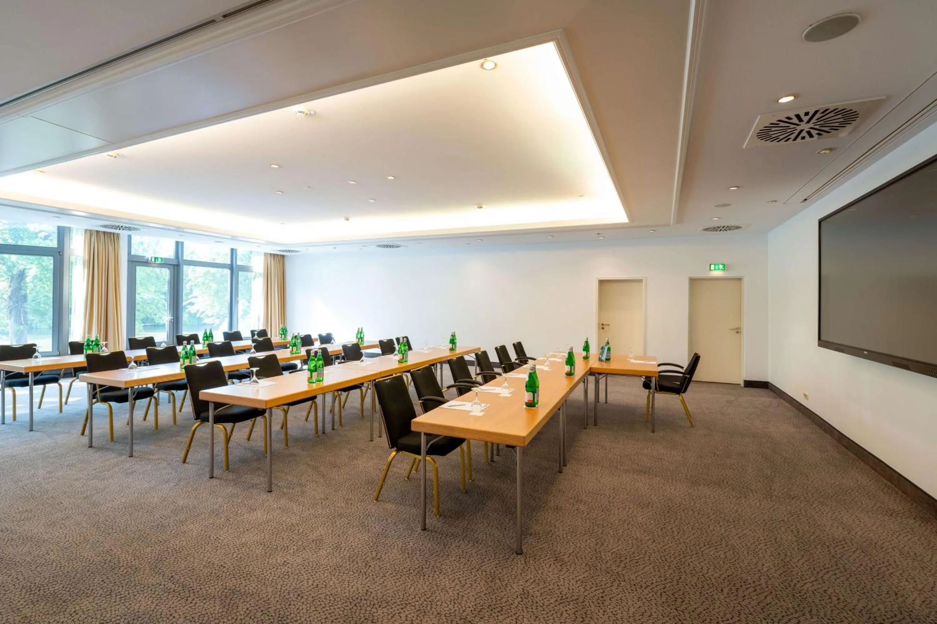 Meeting/conference room in Park Inn by Radisson Lübeck