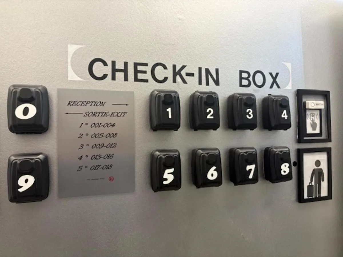 Property building in Hôtel JJ32 Luxembourg Centre Gare