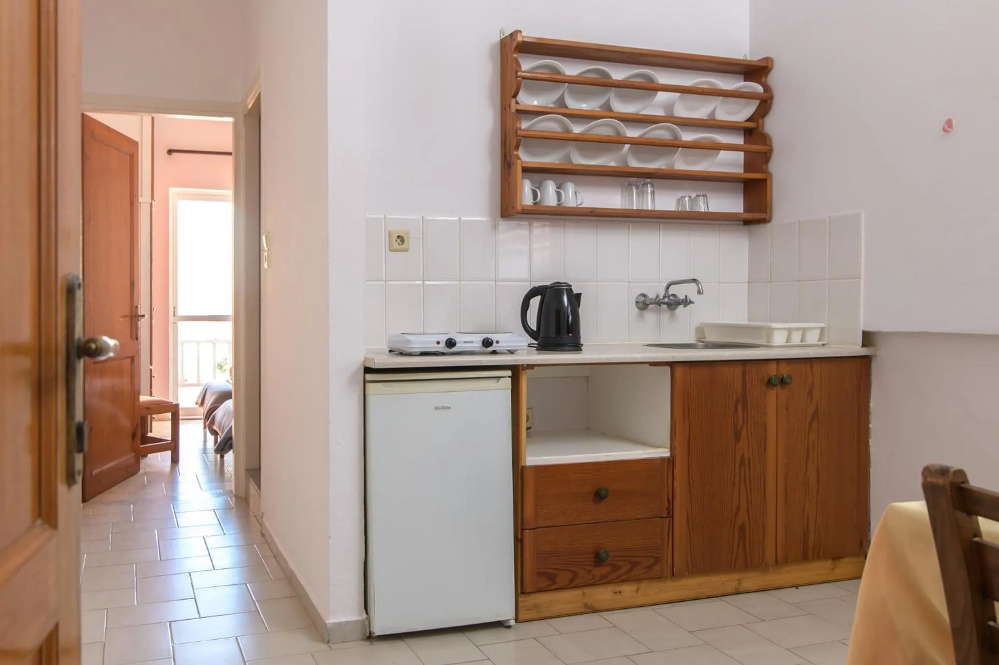 Coffee/tea facilities in Haris Apartments