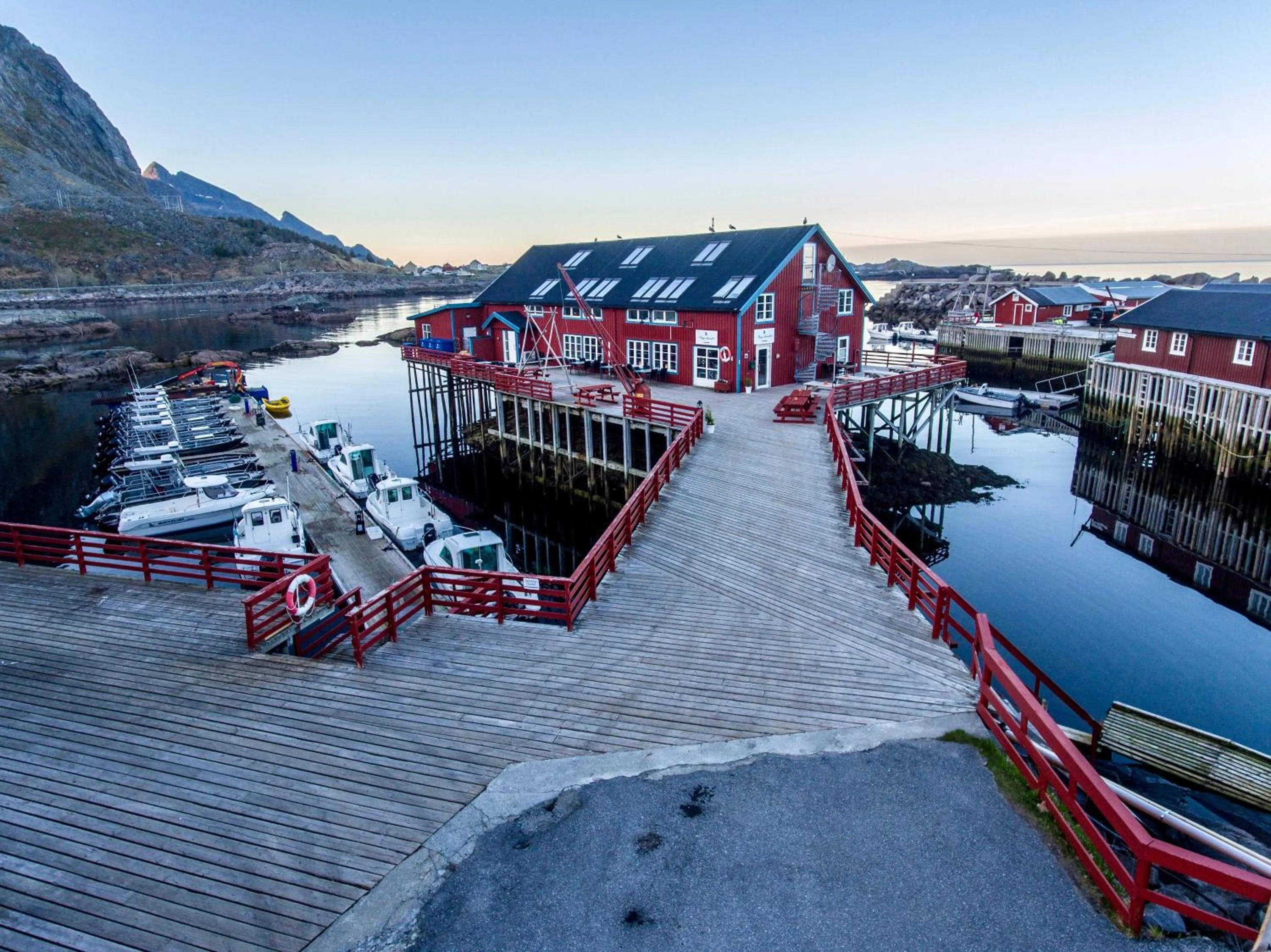 Restaurant/places to eat in Å Rorbuer - by Classic Norway Hotels