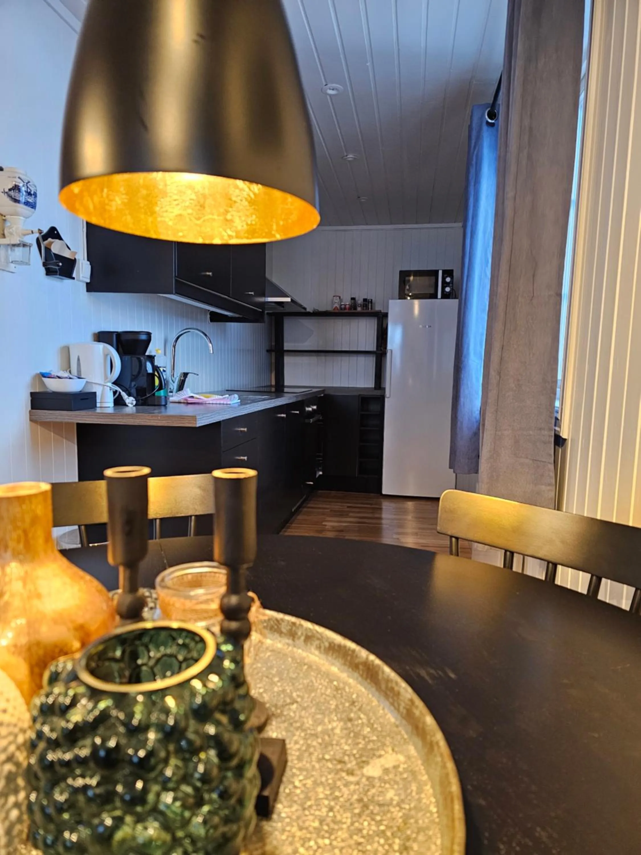Kitchen or kitchenette in Å Rorbuer - by Classic Norway Hotels