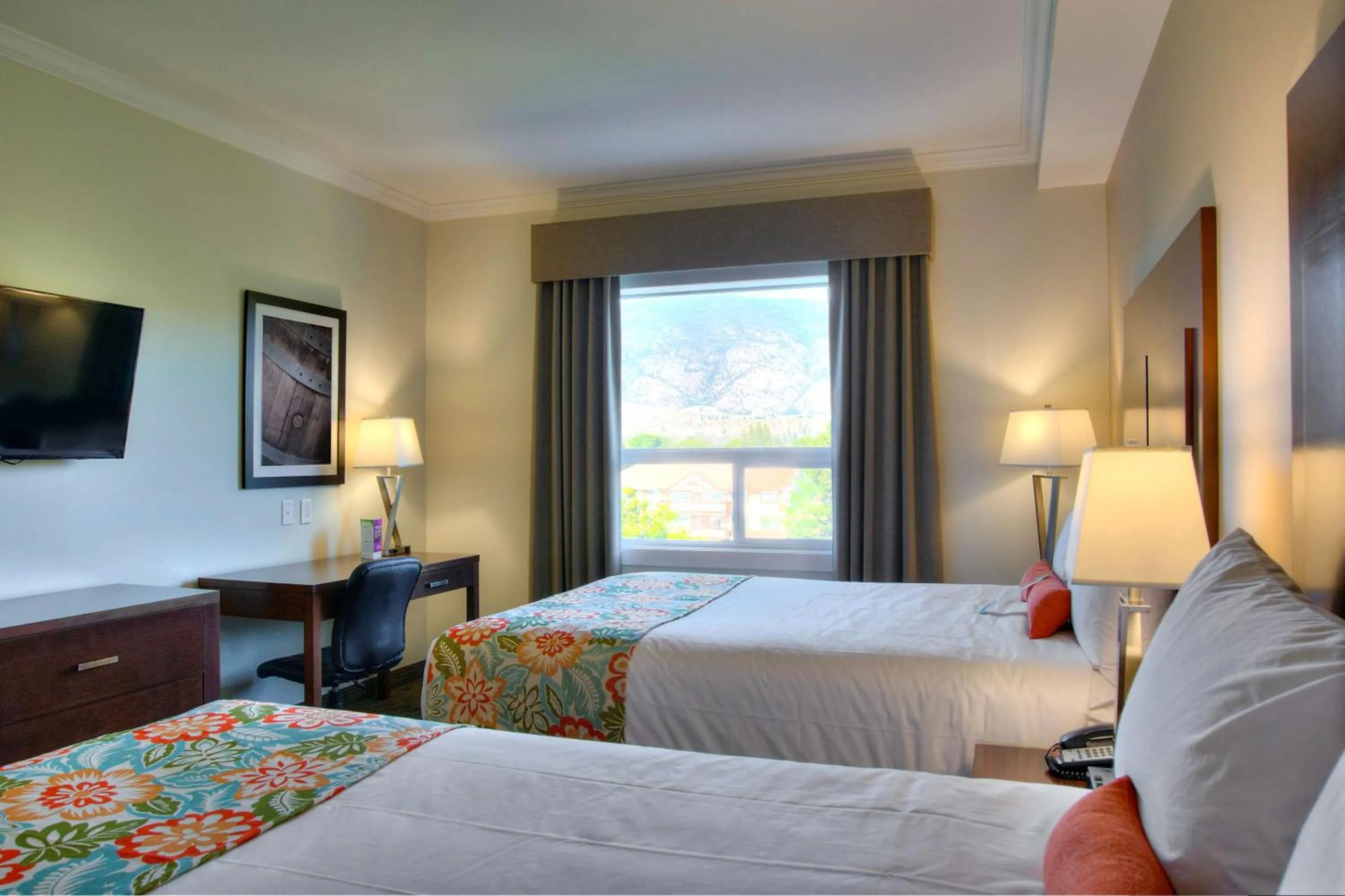 Bedroom, Bed in Coast Oliver Hotel