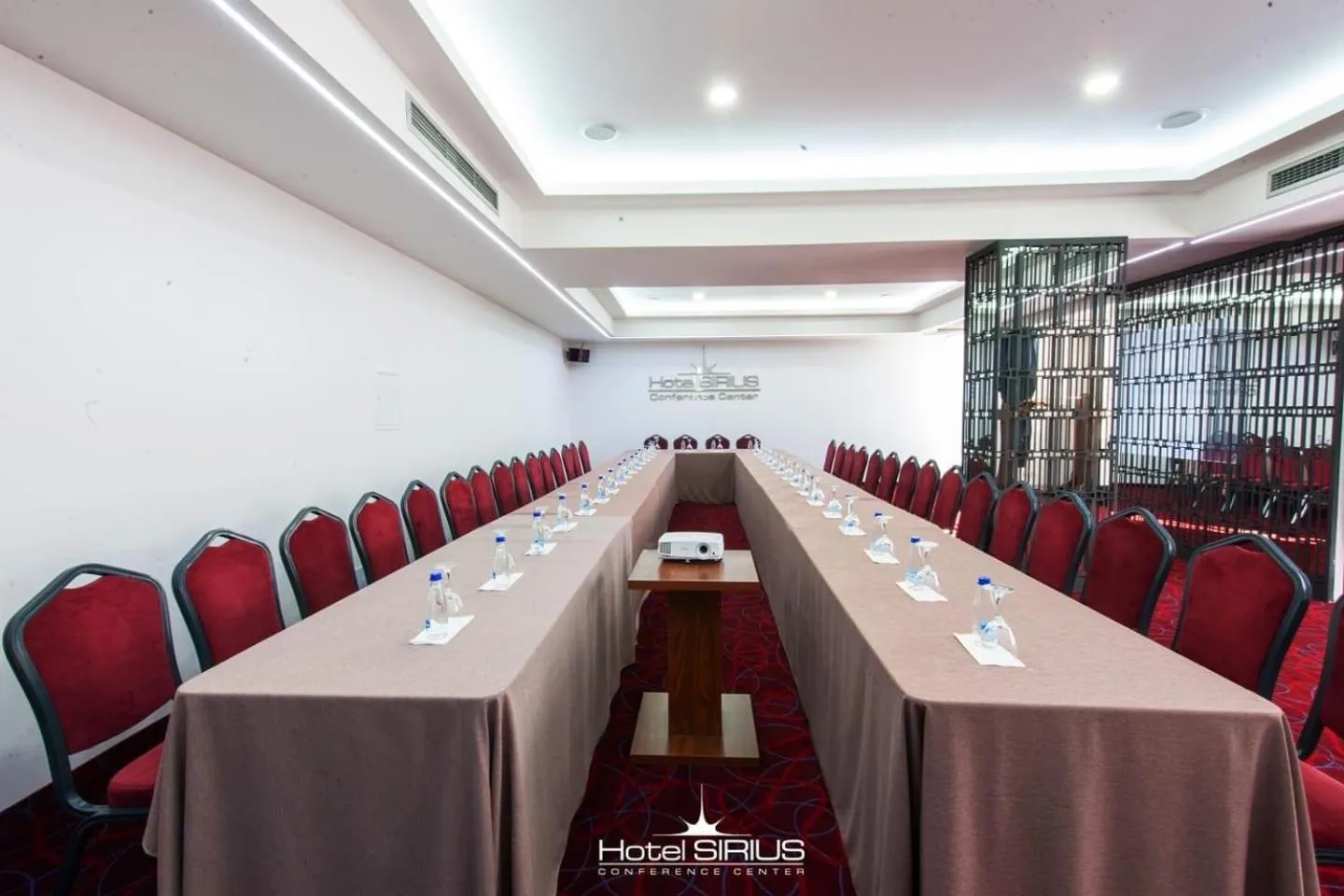 Meeting/conference room in Hotel Sirius
