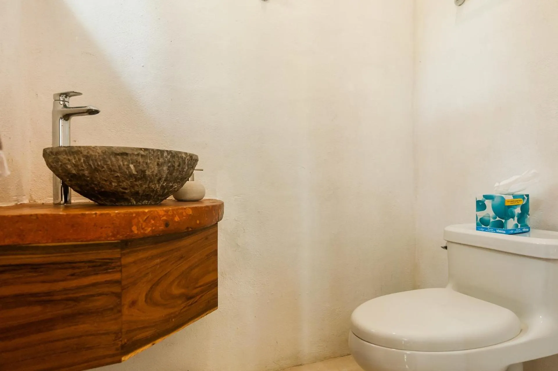 Toilet in Jungle Chic Villa in Chemuyil