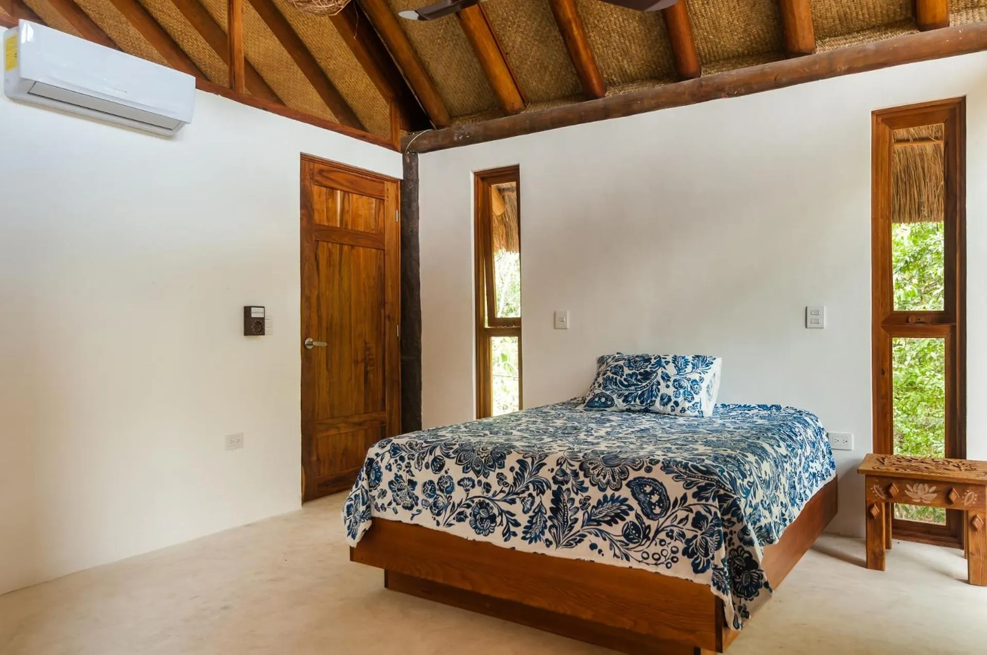 Bed in Jungle Chic Villa in Chemuyil