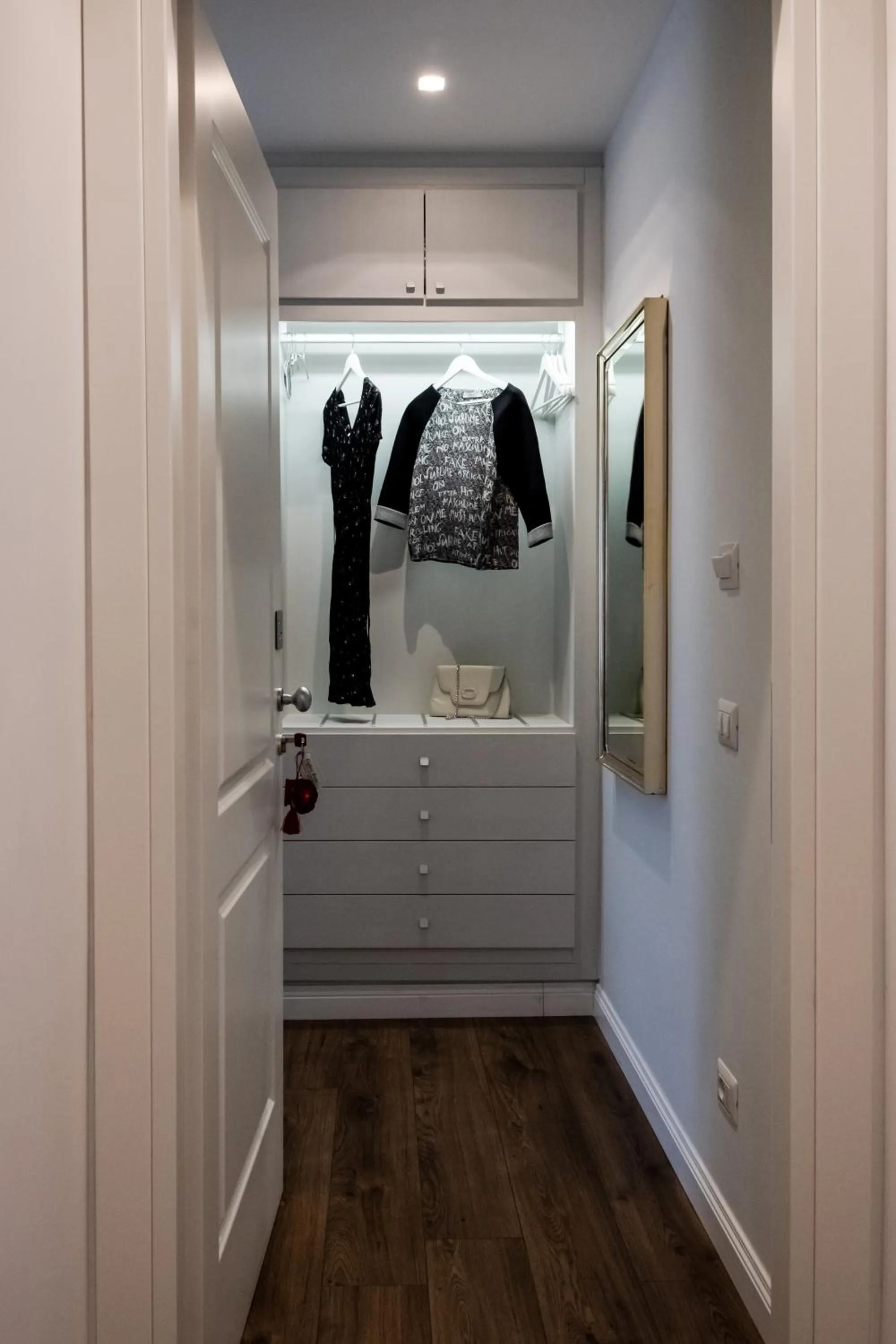 Decorative detail in Eighty Four Rooms