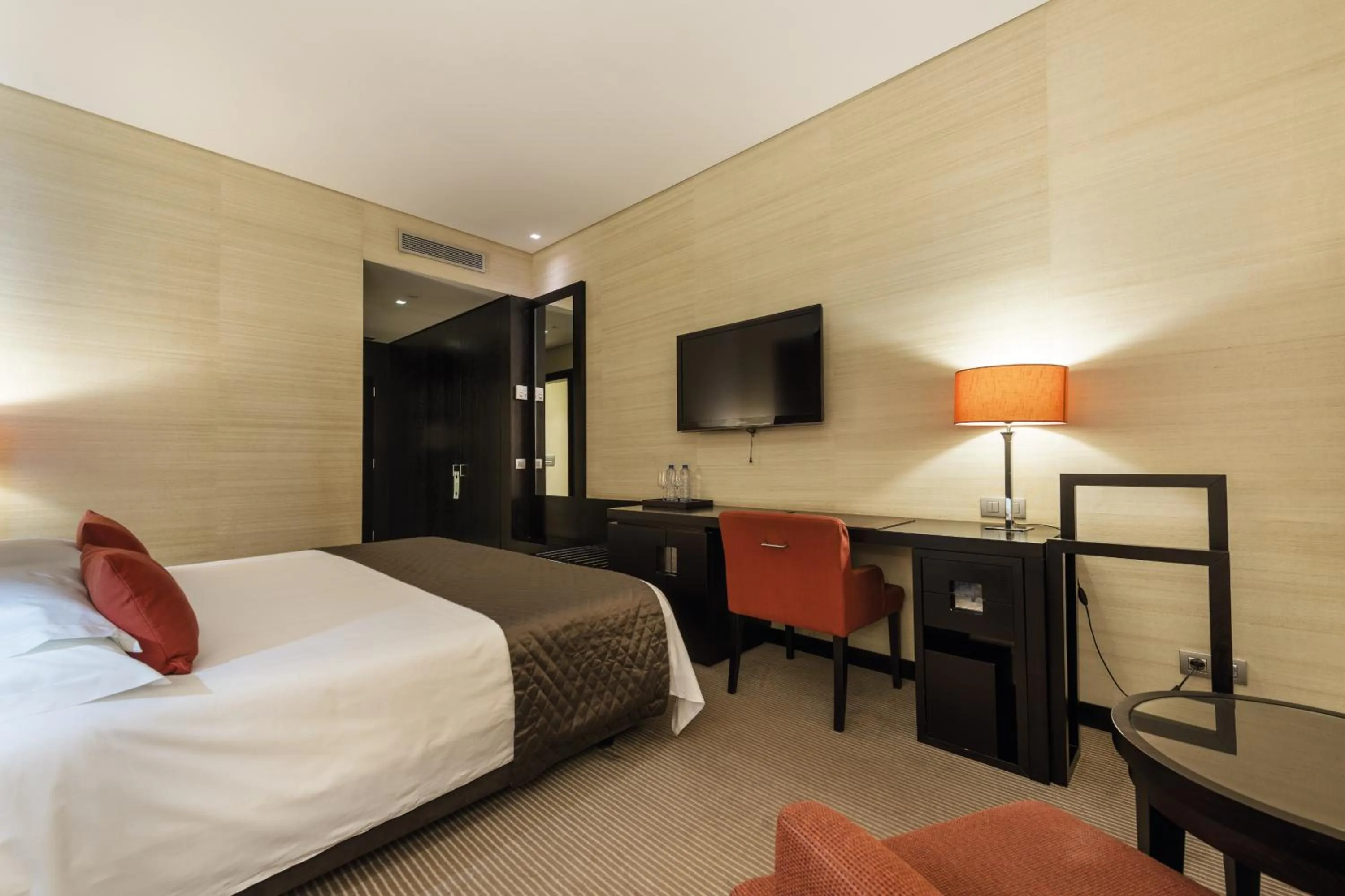 Bedroom, Bed in Hotel Baia