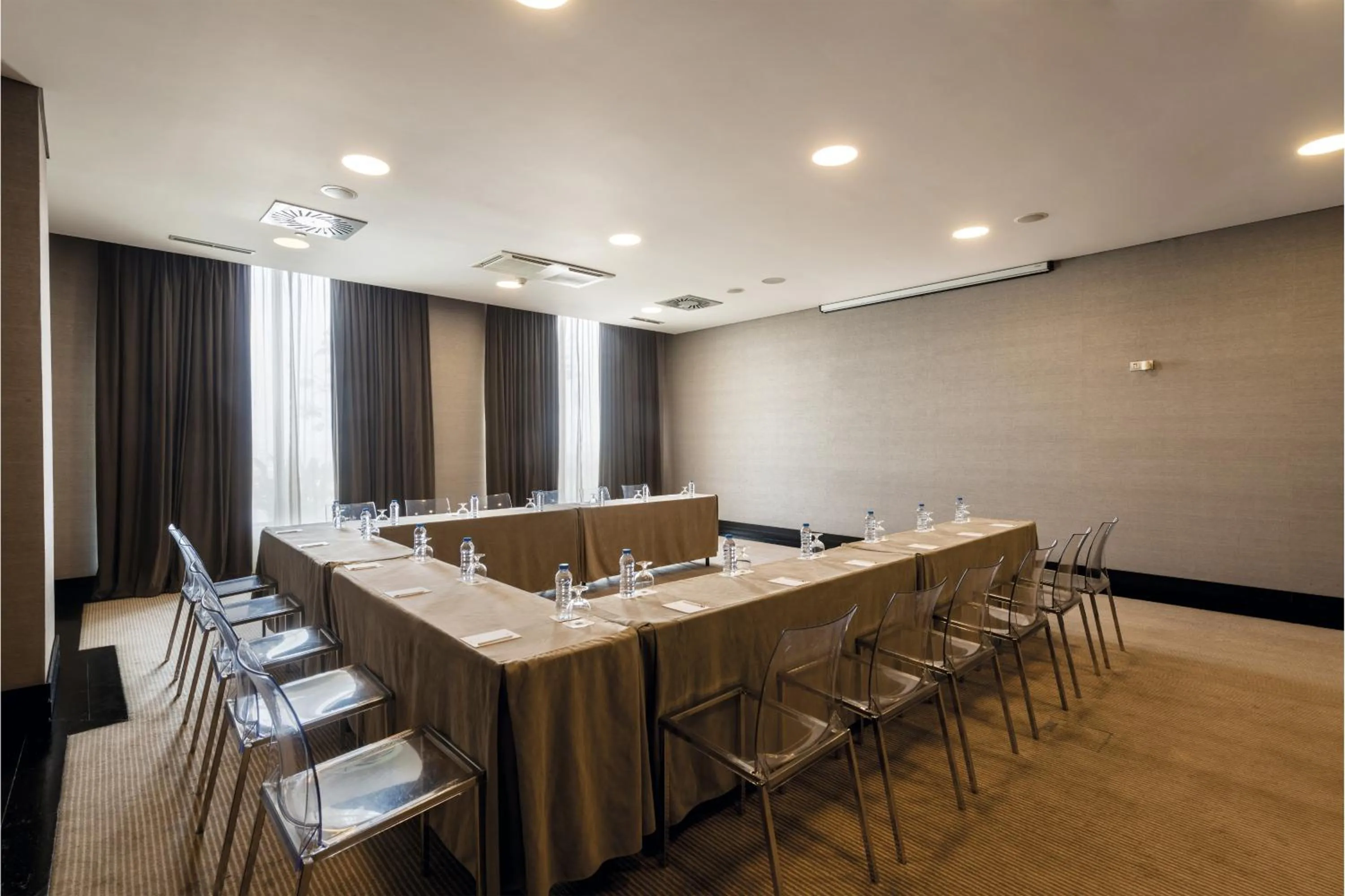 Banquet/Function facilities in Hotel Baia