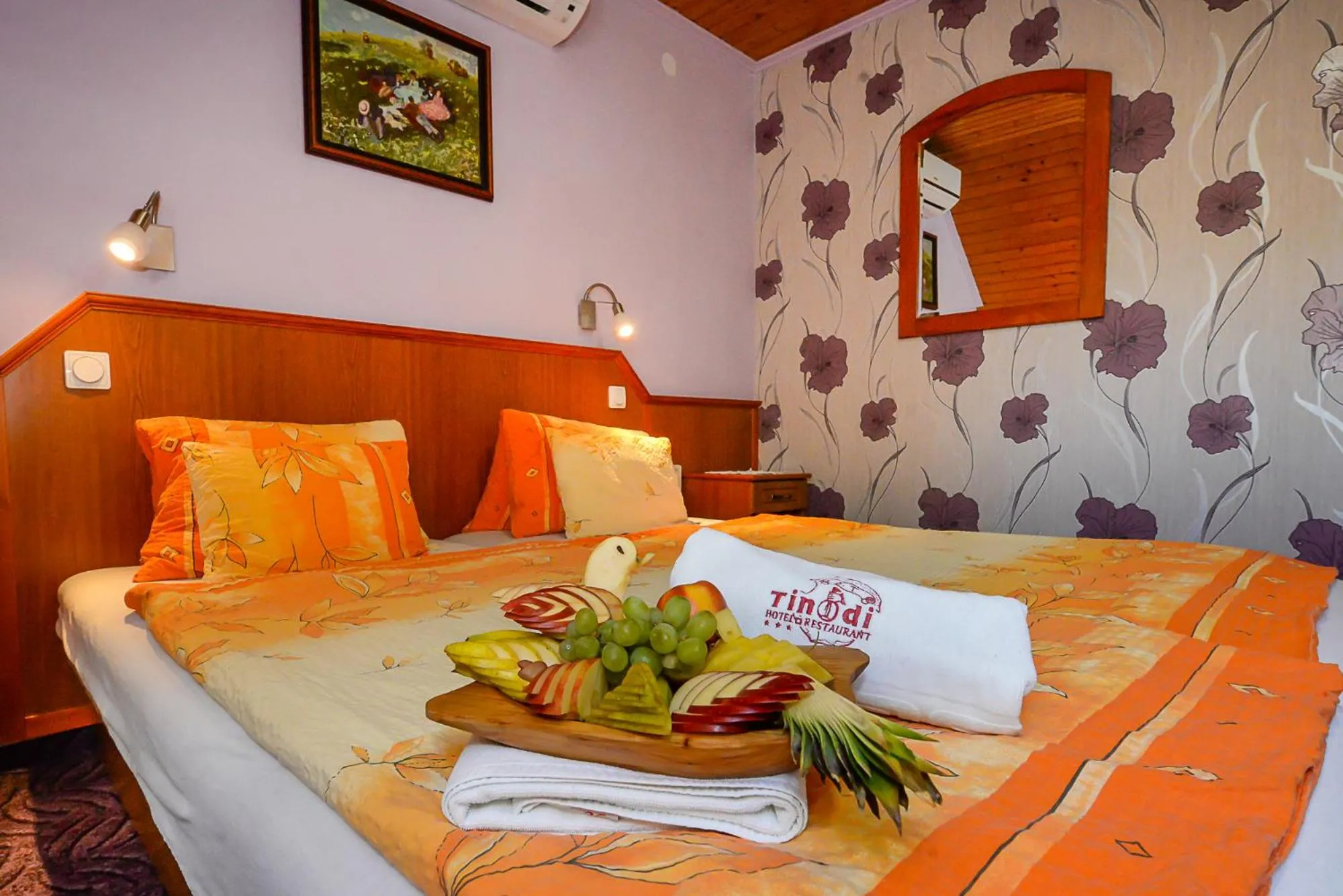 Bed in Tinódi Fogadó
