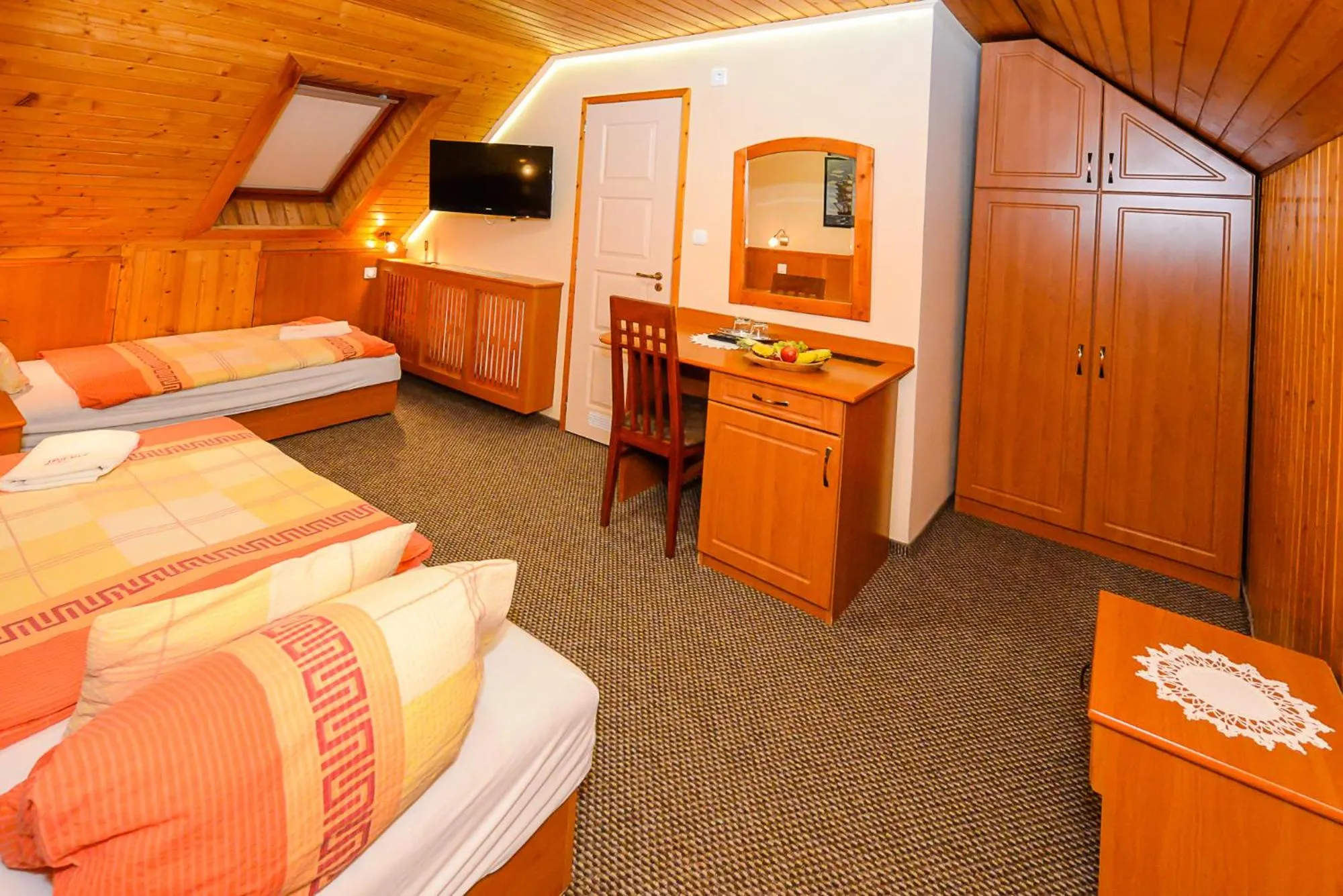 Bed in Tinódi Fogadó
