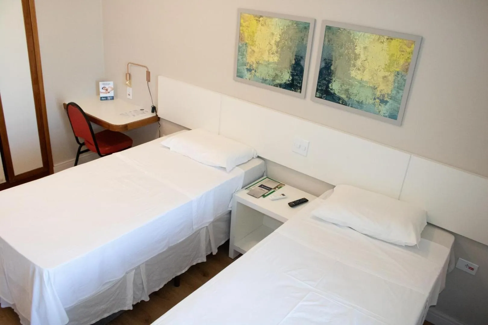 Bed in Antonius Imperial Hotel