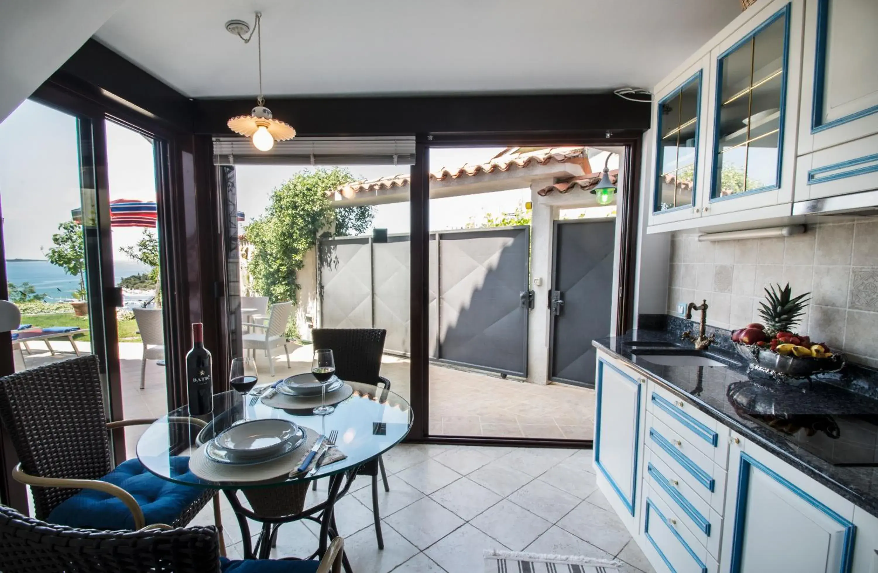 One-Bedroom Apartment with Sea View (3 Adults) in Villa Bellevue Portoroz-Portorose One-Bedroom Apartment with Sea View (3 Adults) in Villa Bellevue Portoroz-Portorose