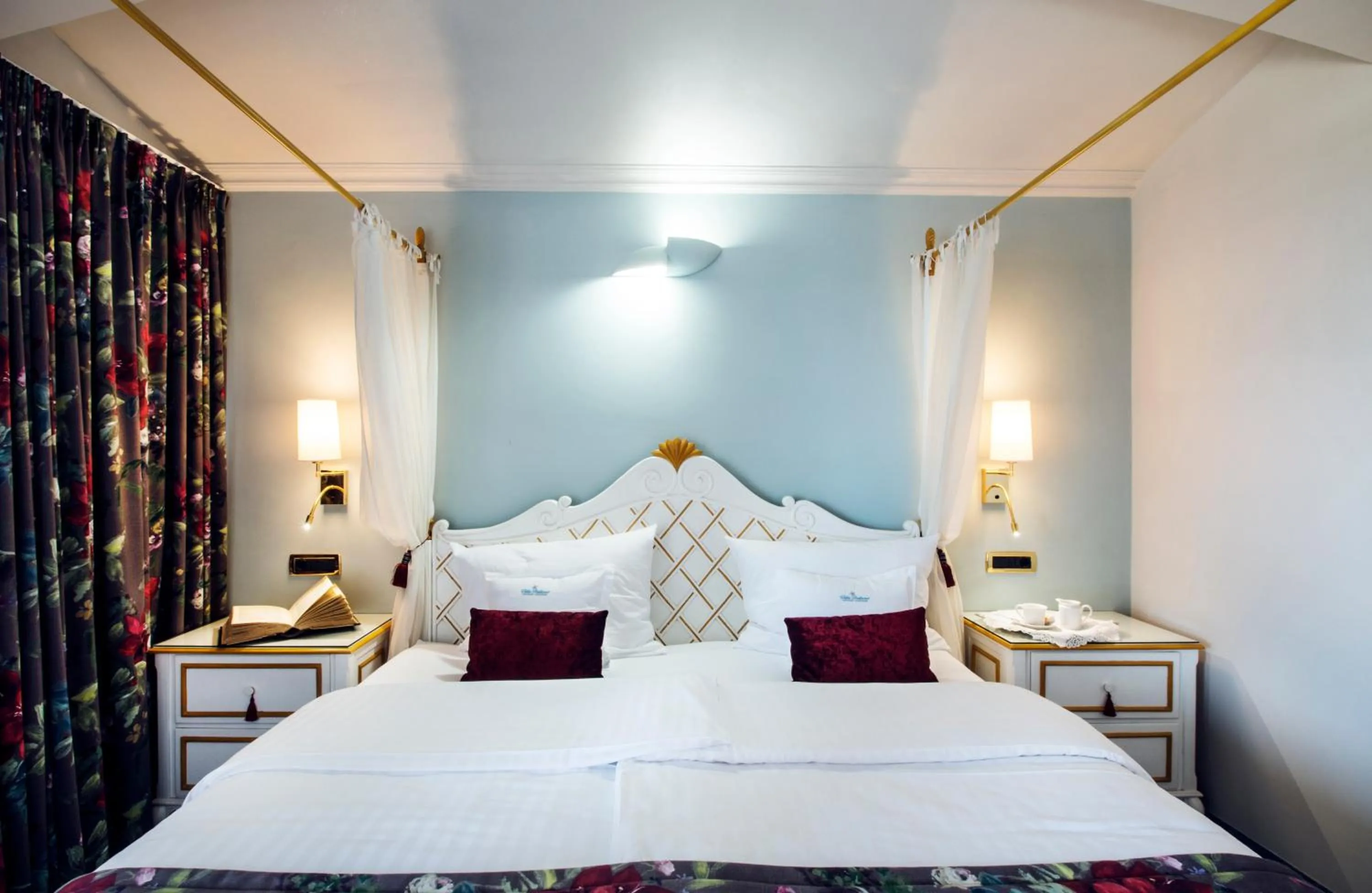 Bed in Villa Bellevue Portoroz-Portorose