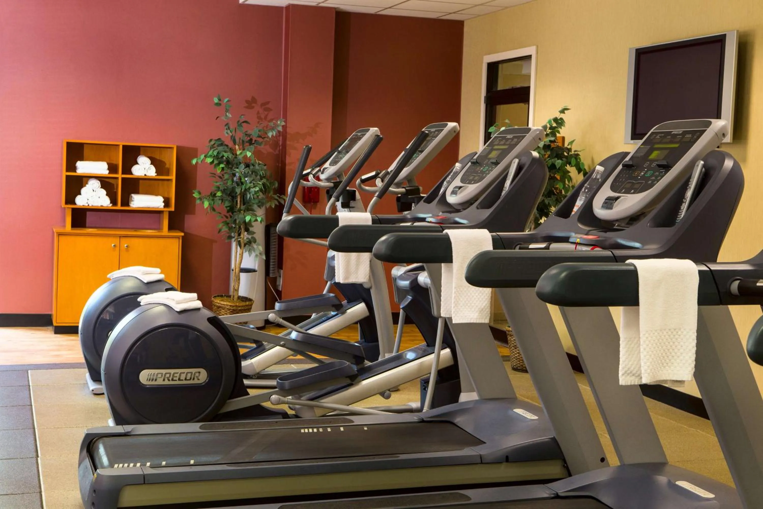 Fitness centre/facilities in DoubleTree by Hilton Portland, ME
