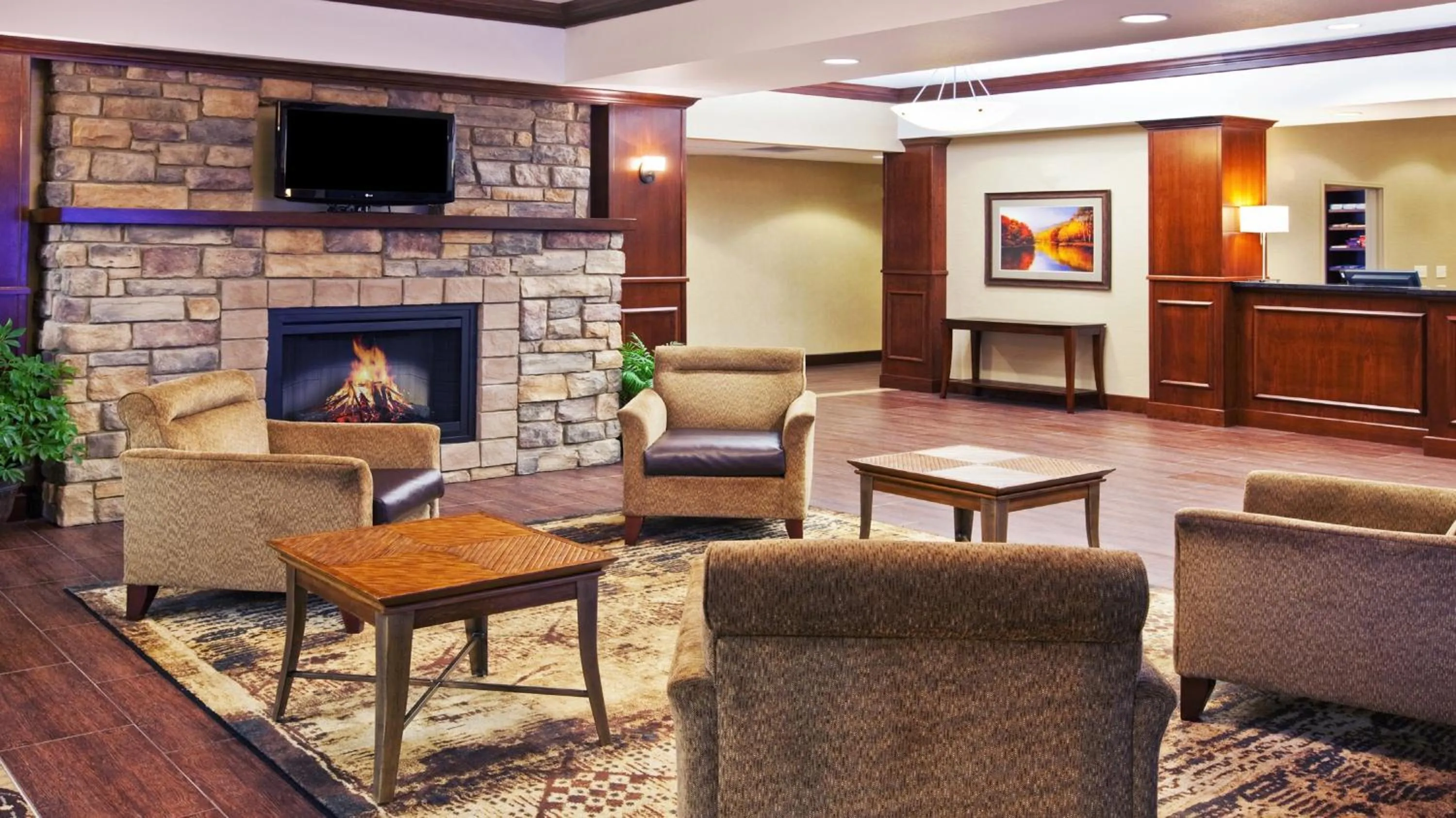 Property building in Holiday Inn Express & Suites Sioux Falls Southwest by IHG