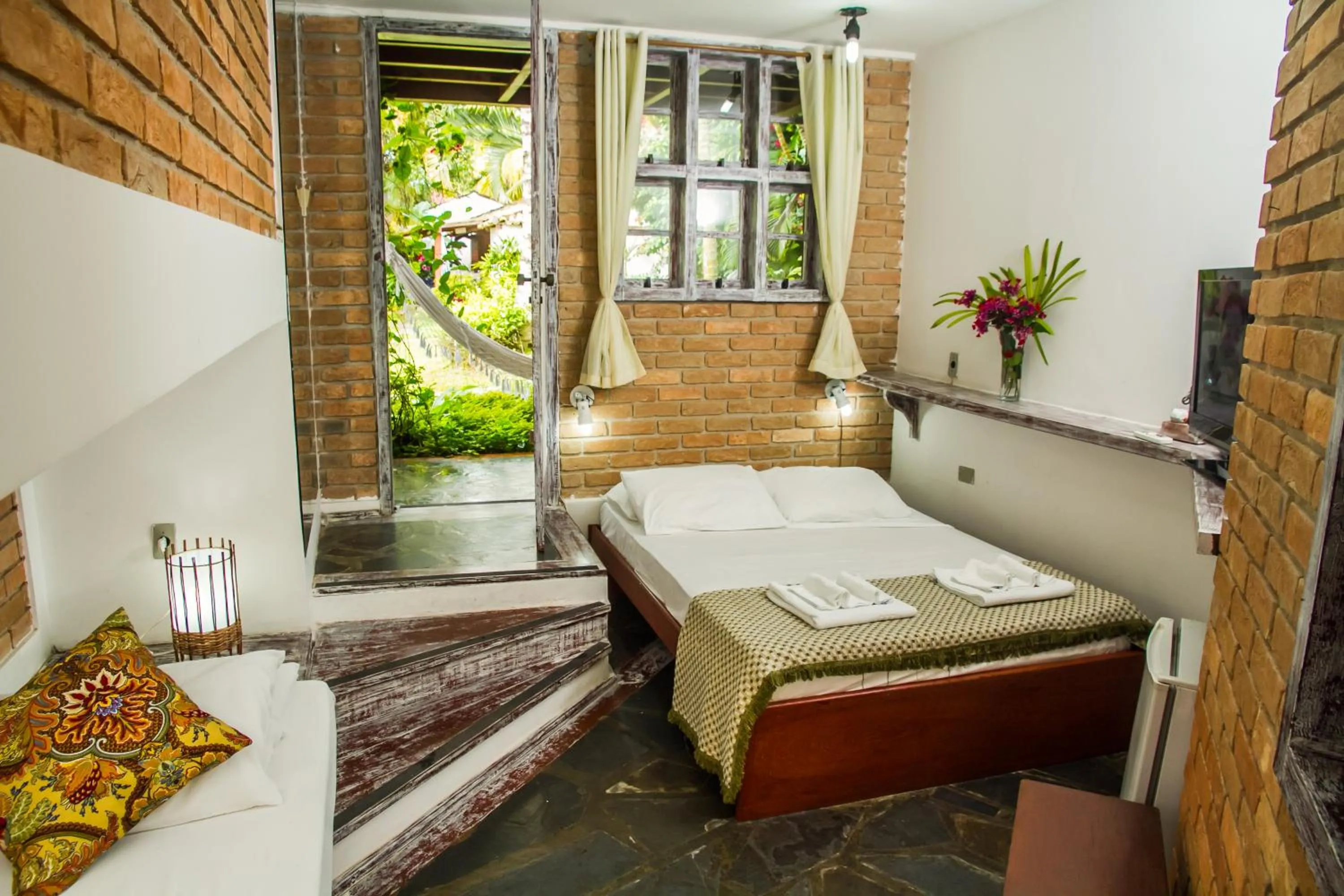 Standard Triple Room in Pousada Arraial Candeia