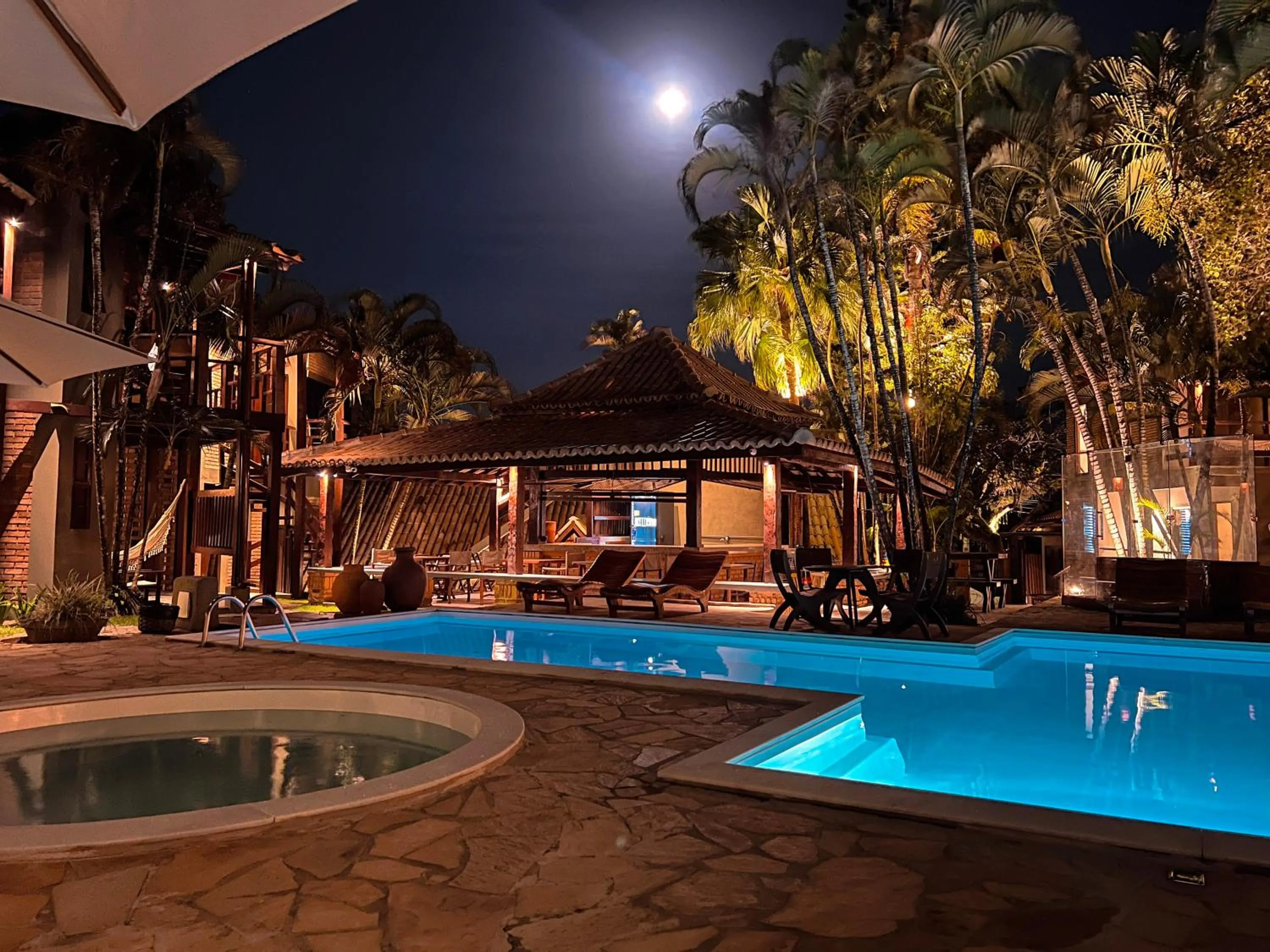 Swimming pool in Pousada Arraial Candeia