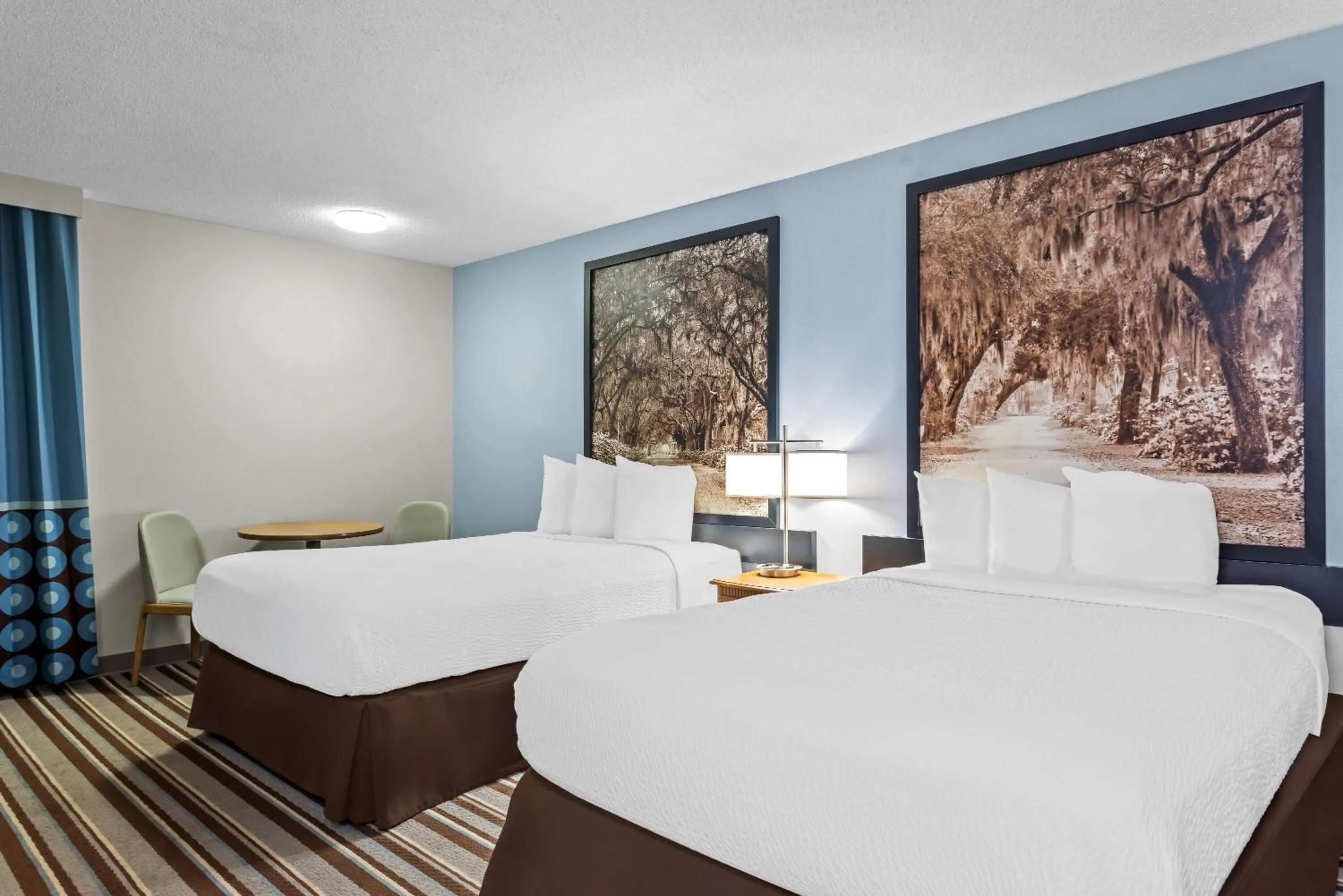 Bed in Super 8 by Wyndham Valdosta GA I-75