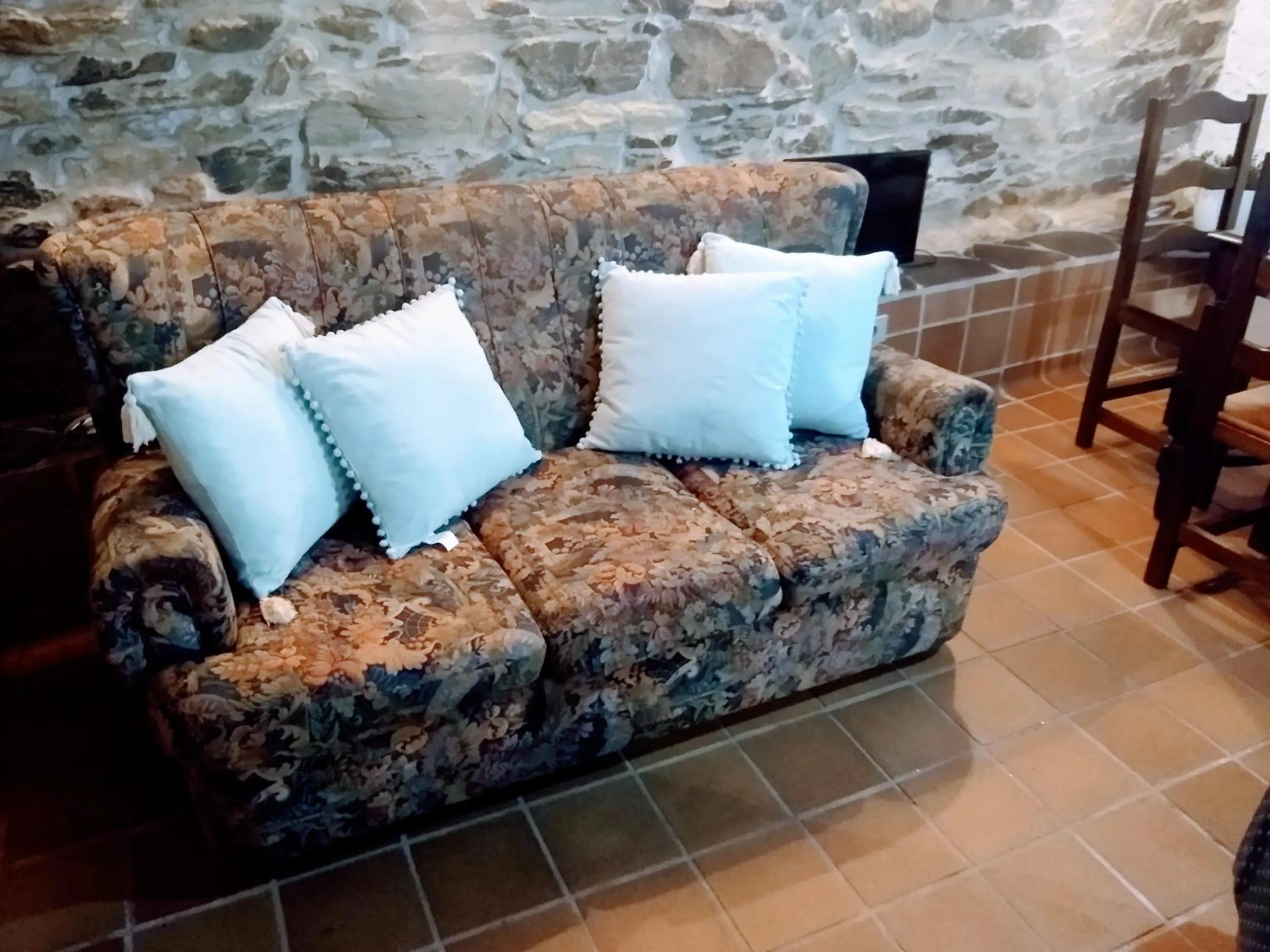 Living room in Casa Pacios by M de Santiago