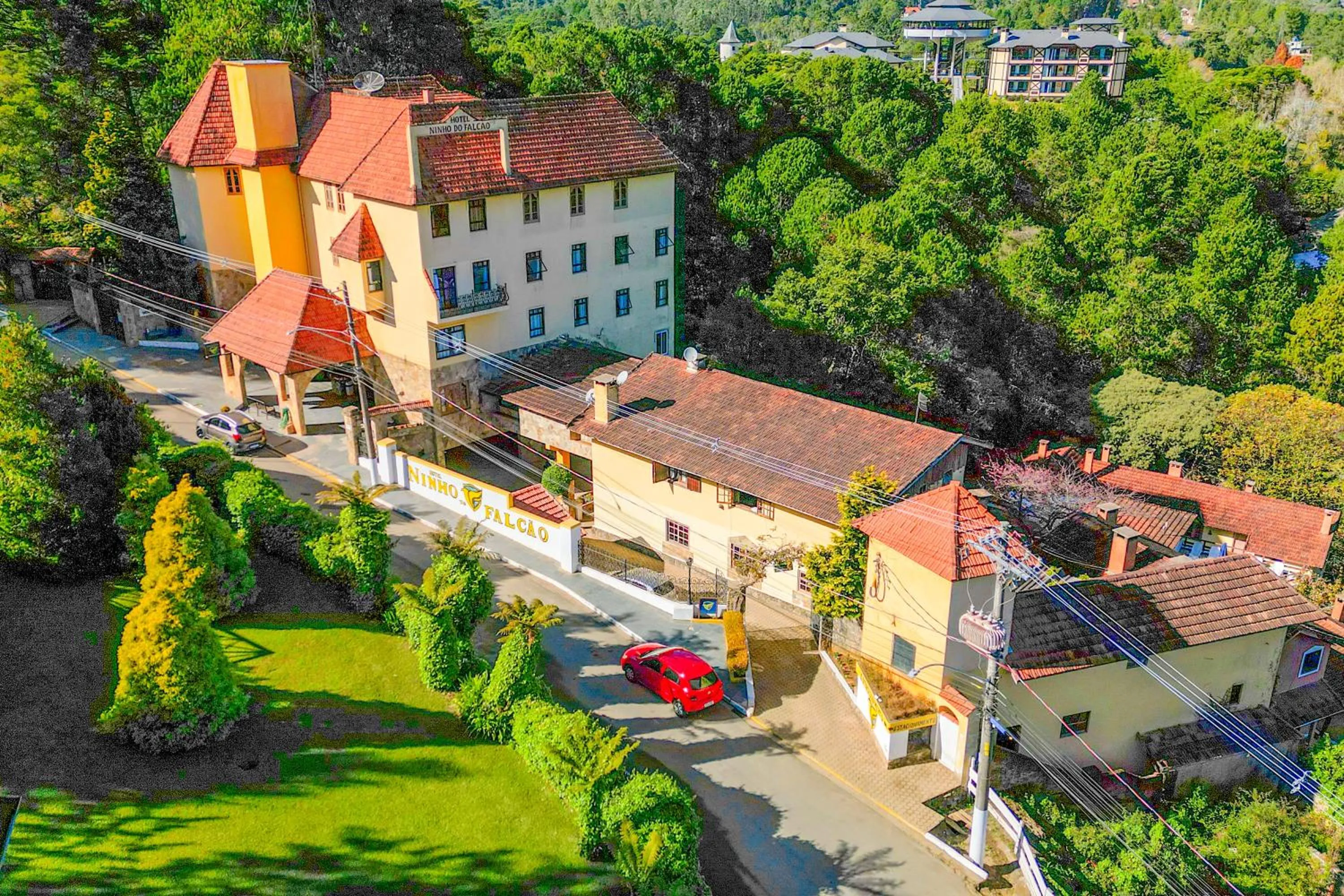 Property building in VELINN Hotel Ninho do Falcão