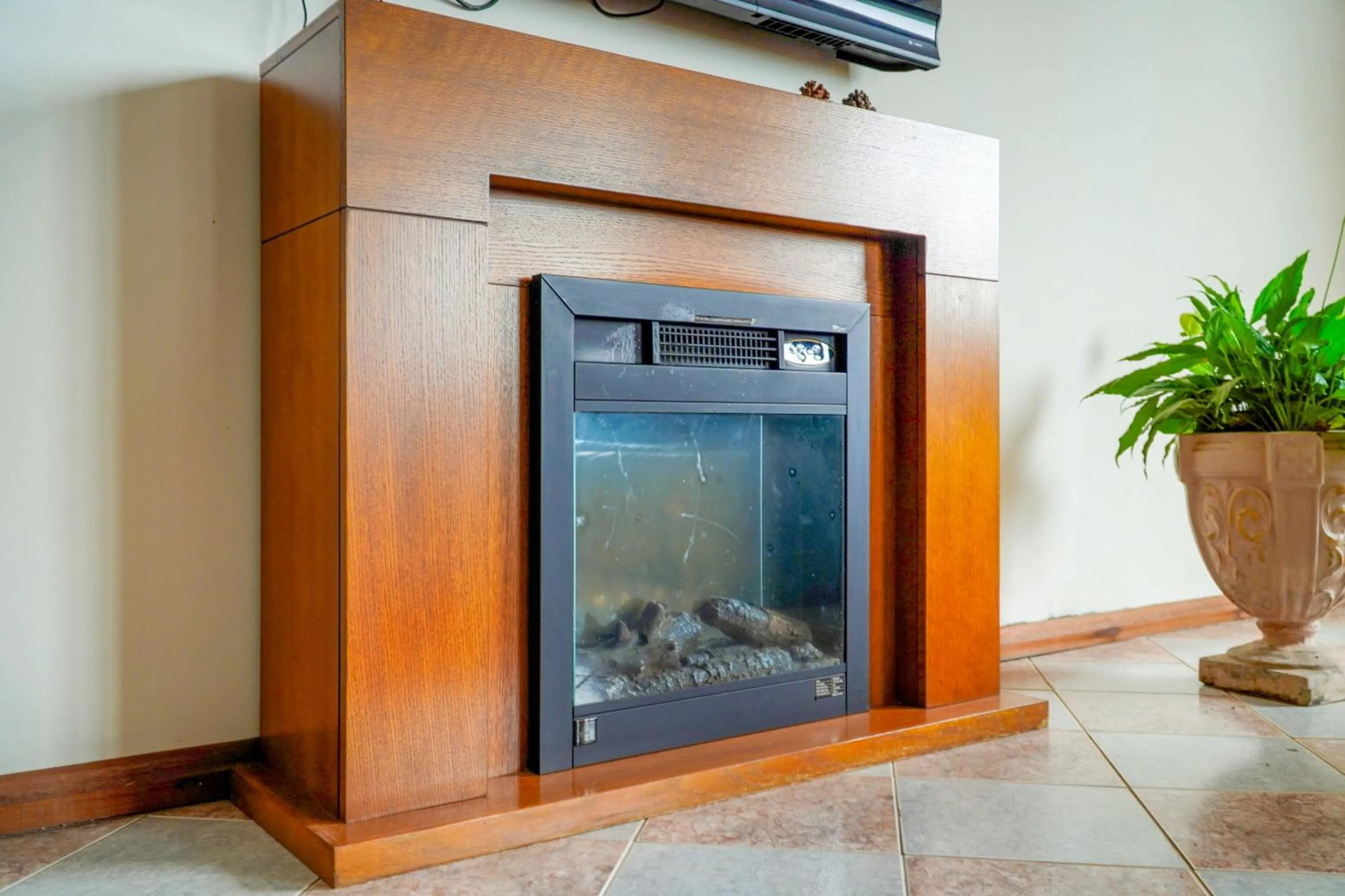 fireplace in VELINN Hotel Ninho do Falcão