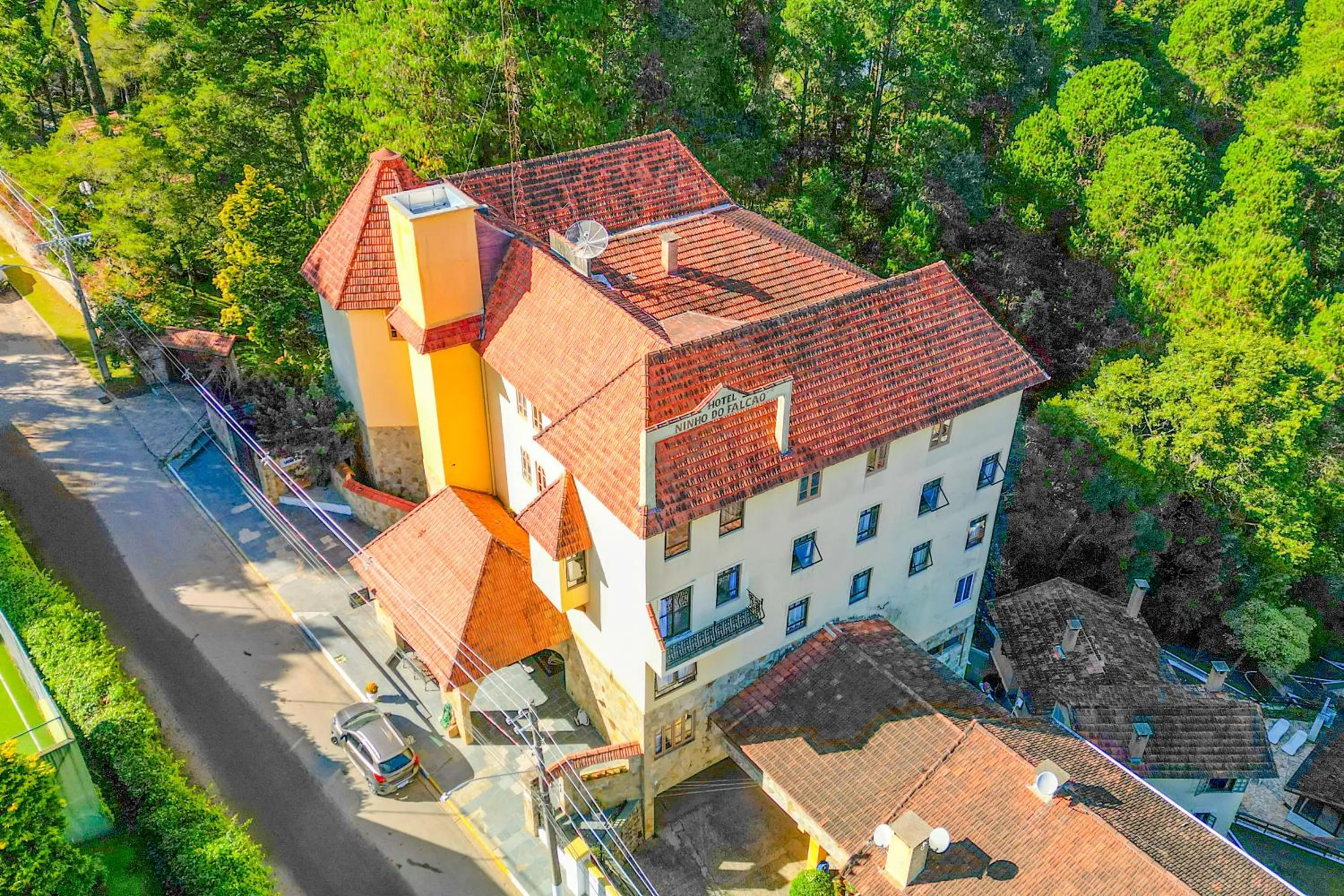 Bird's eye view in VELINN Hotel Ninho do Falcão