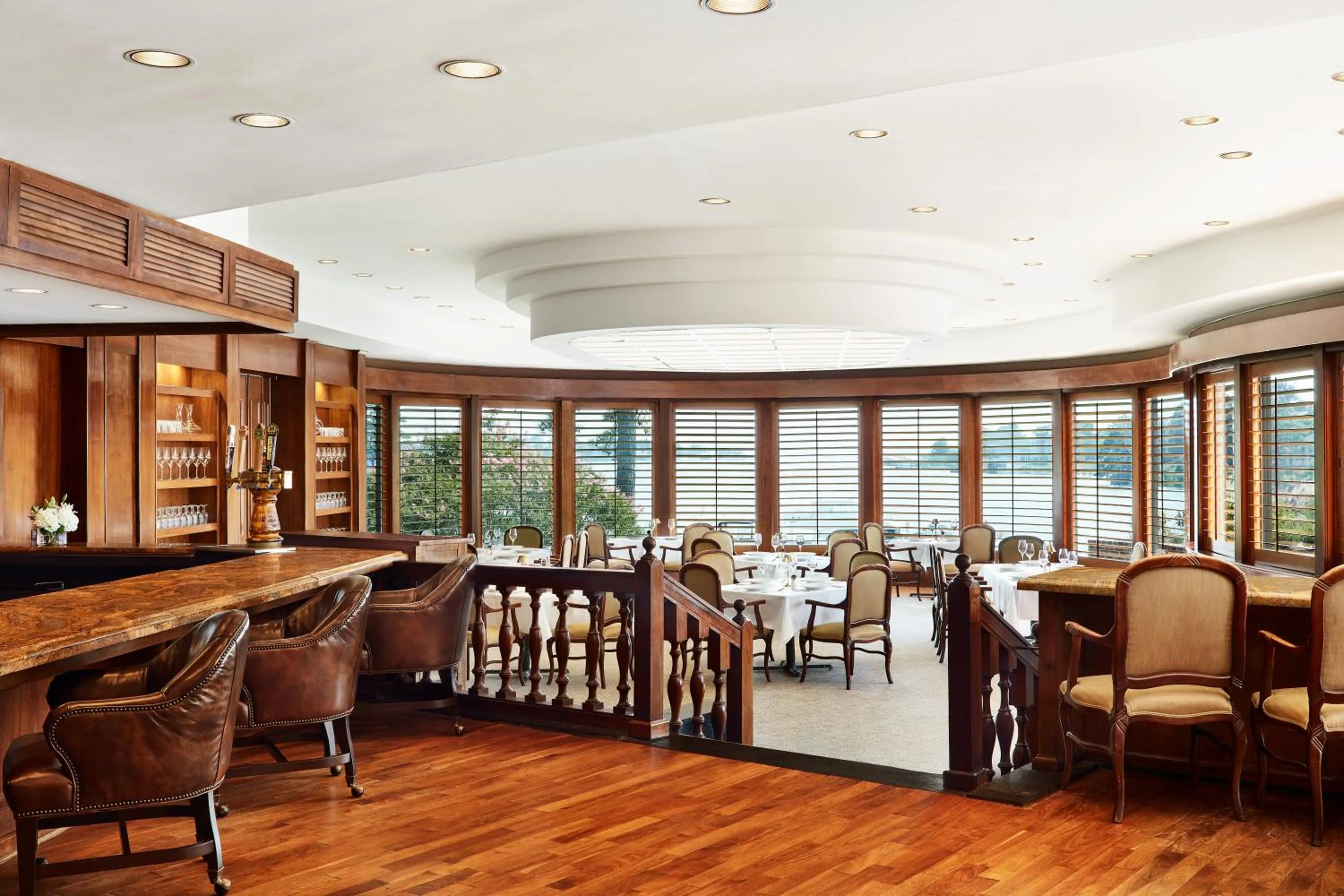 Restaurant/places to eat in The Tides Inn