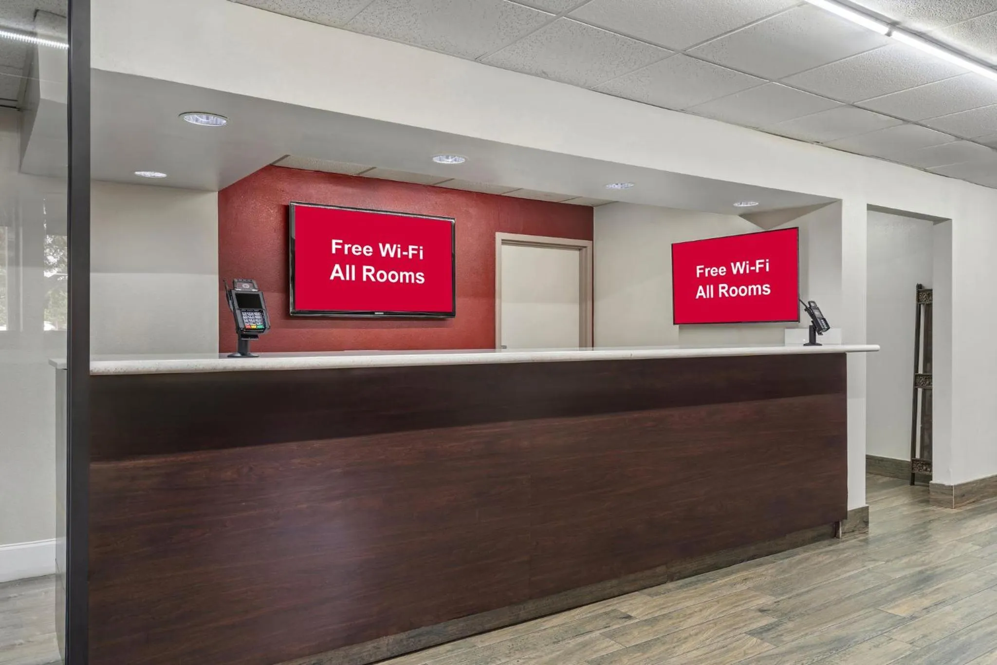 Lobby or reception in Red Roof Inn Wilmington NC