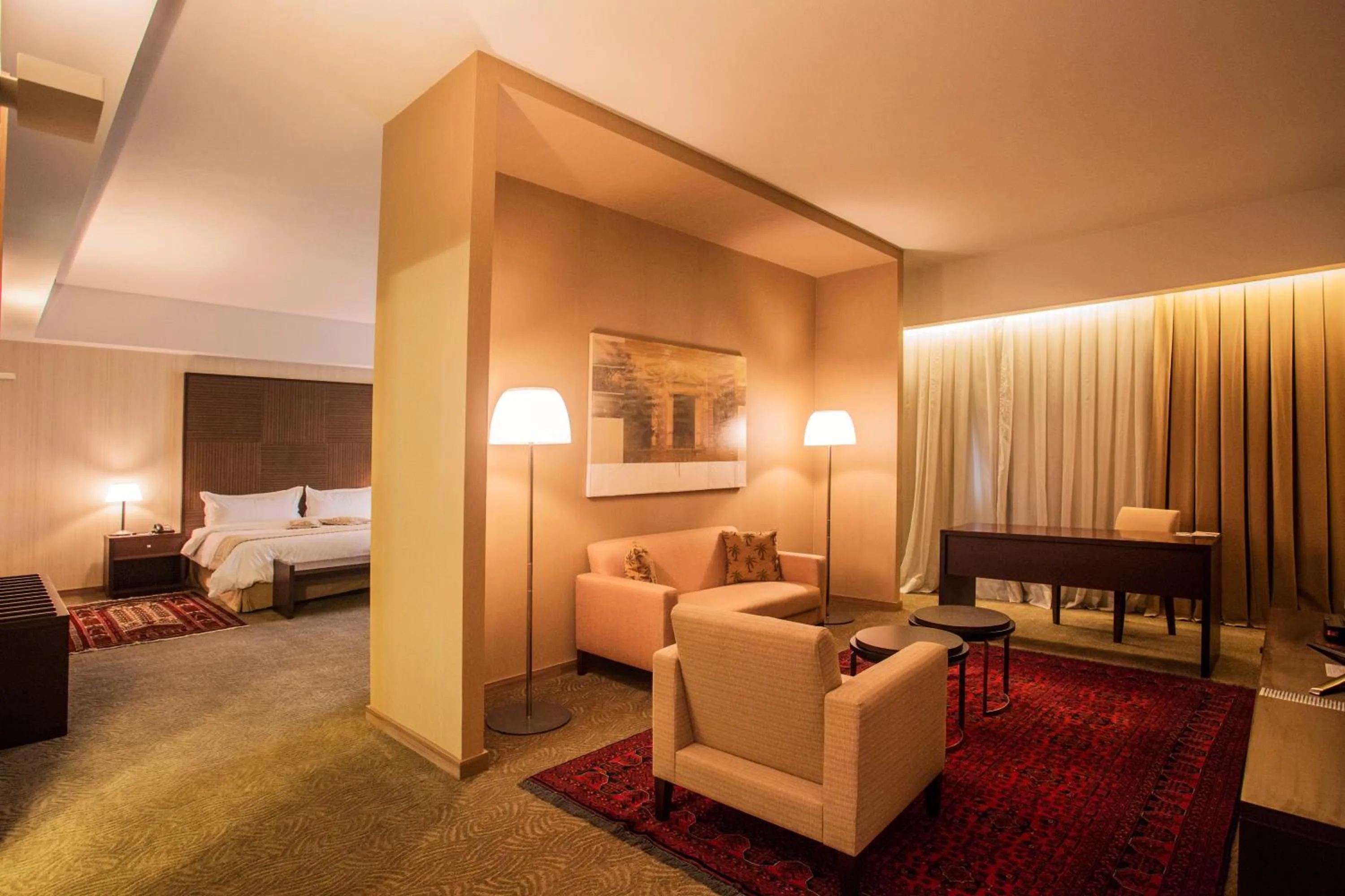 Living room, Bed in Gran Bourbon Hotel Asuncion