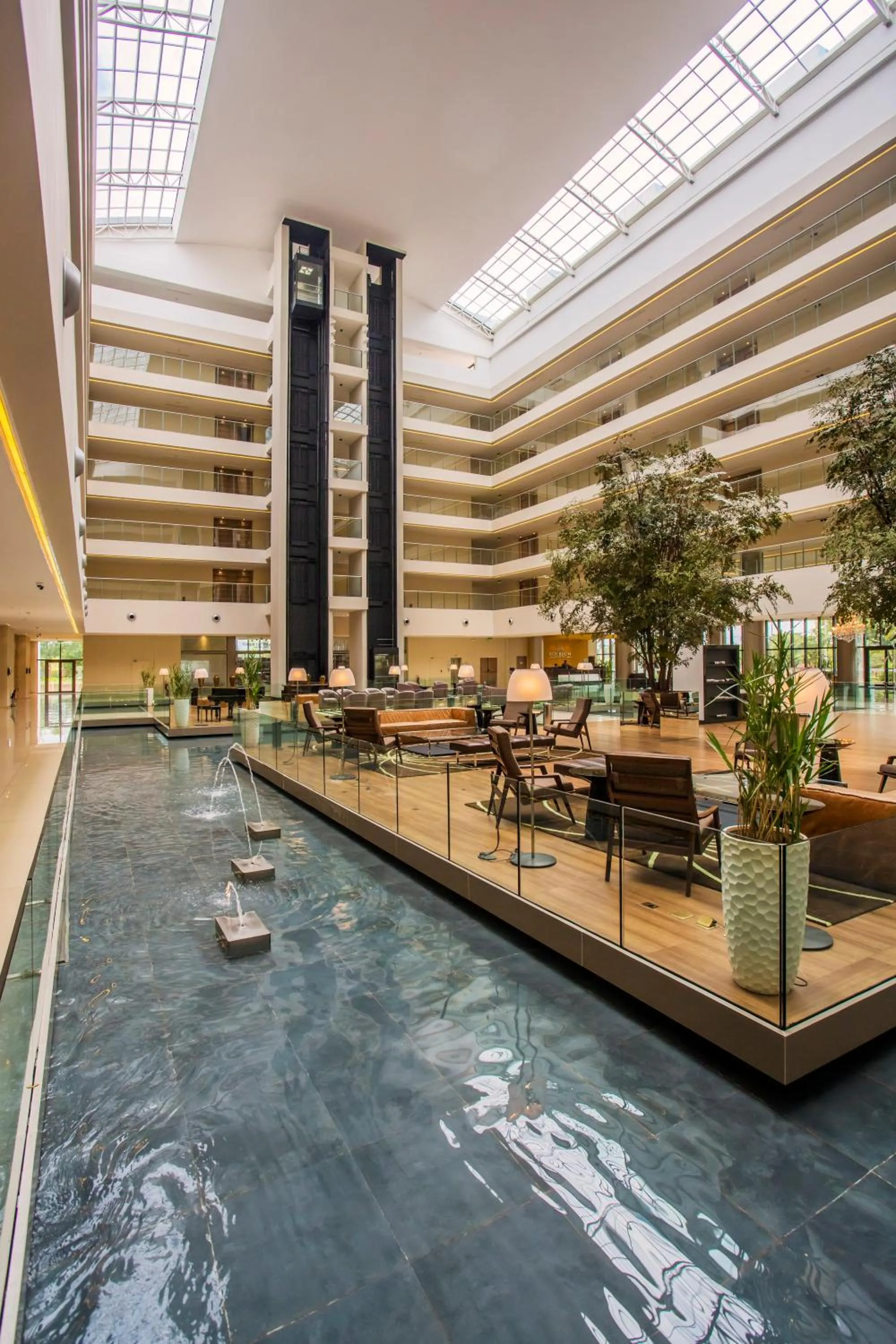 Lobby or reception in Gran Bourbon Hotel Asuncion