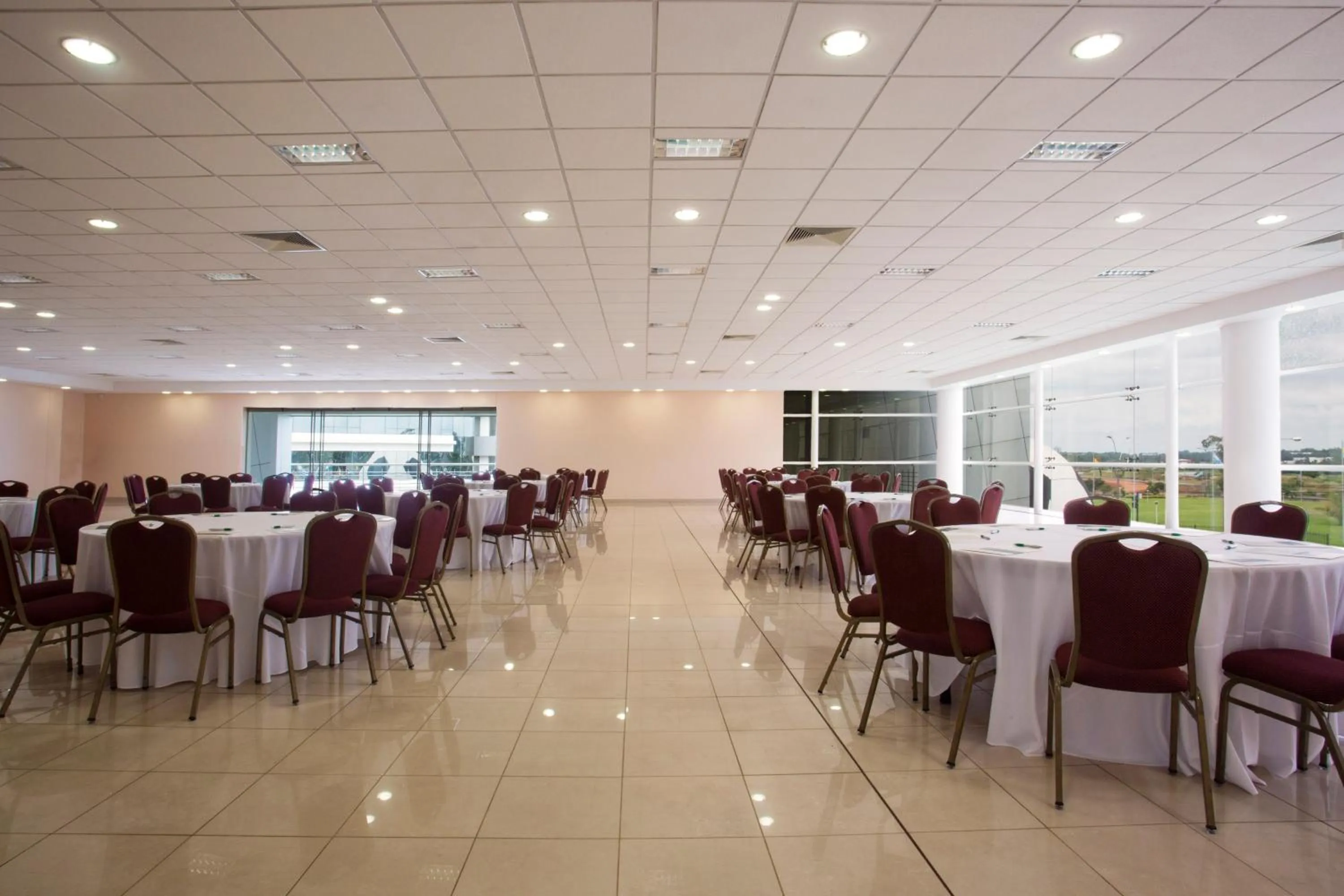 Meeting/conference room in Gran Bourbon Hotel Asuncion