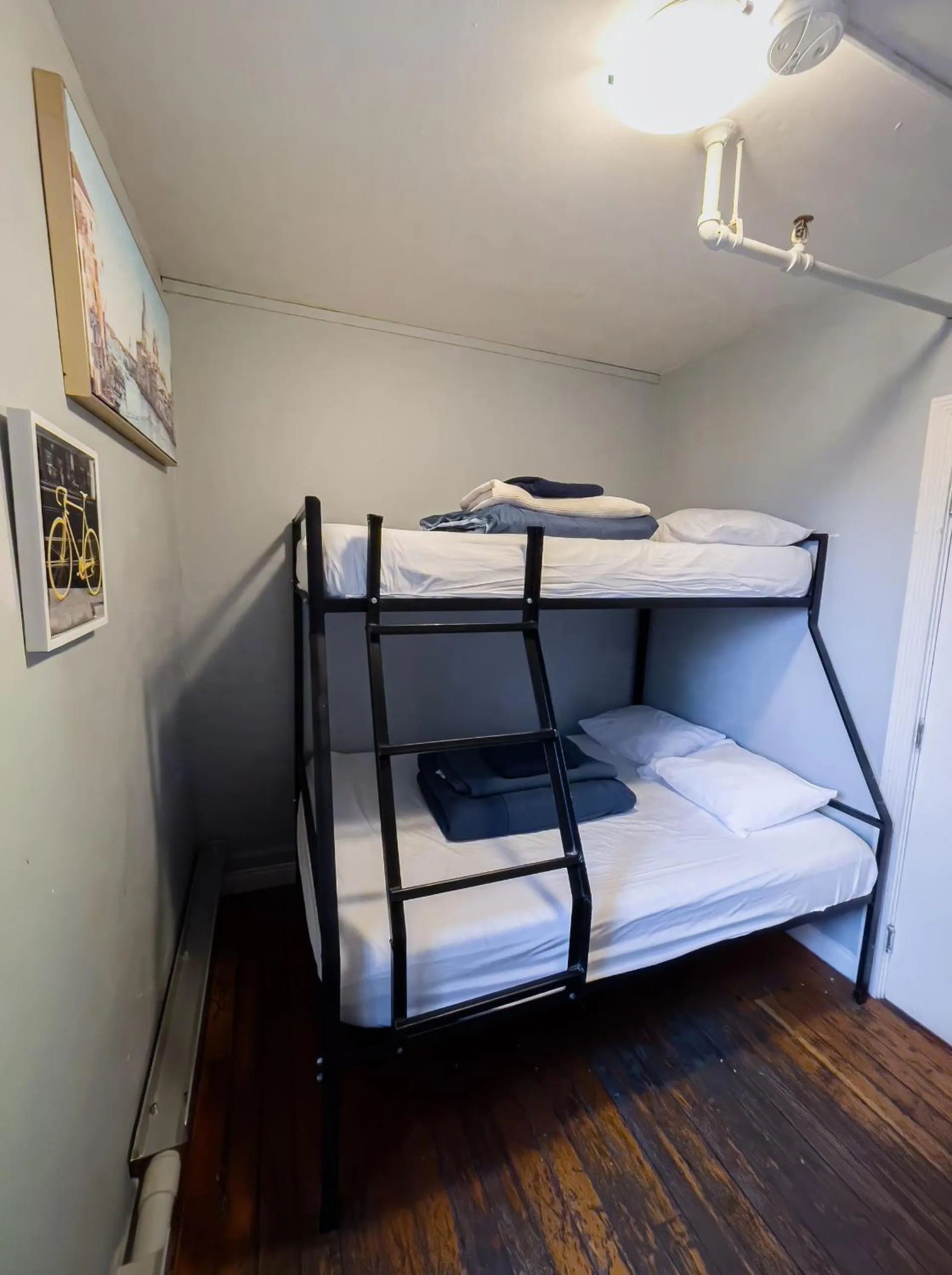 Photo of the whole room, Bed in The Cambie Hostel Seymour