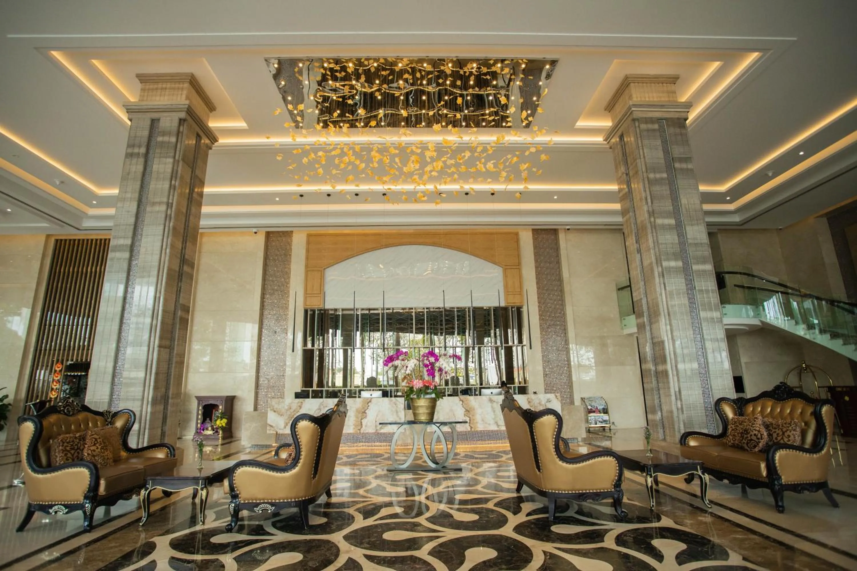 Facade/entrance in The Mira Central Park Hotel