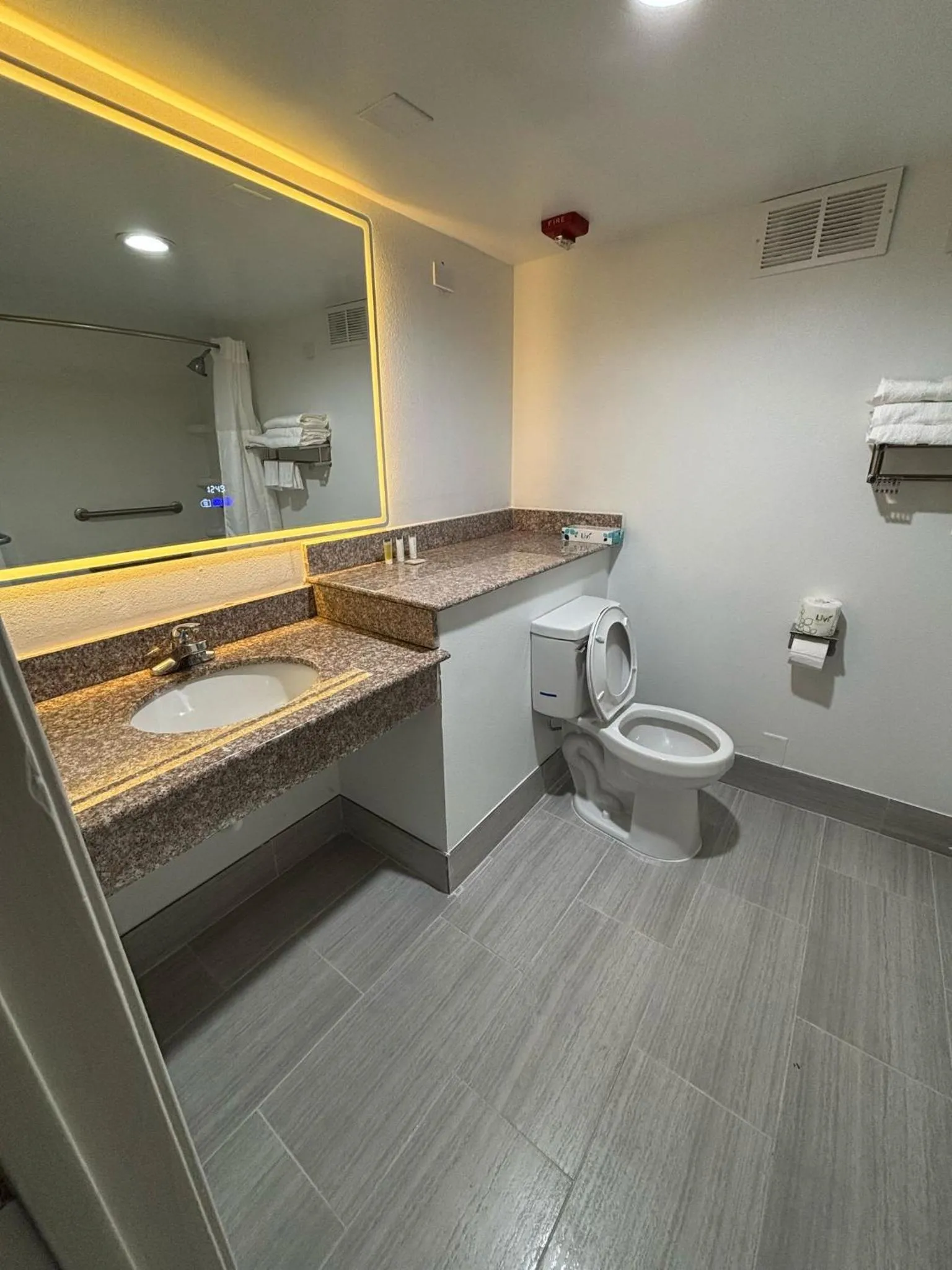 Days Hotel by Wyndham Williamsburg I-64