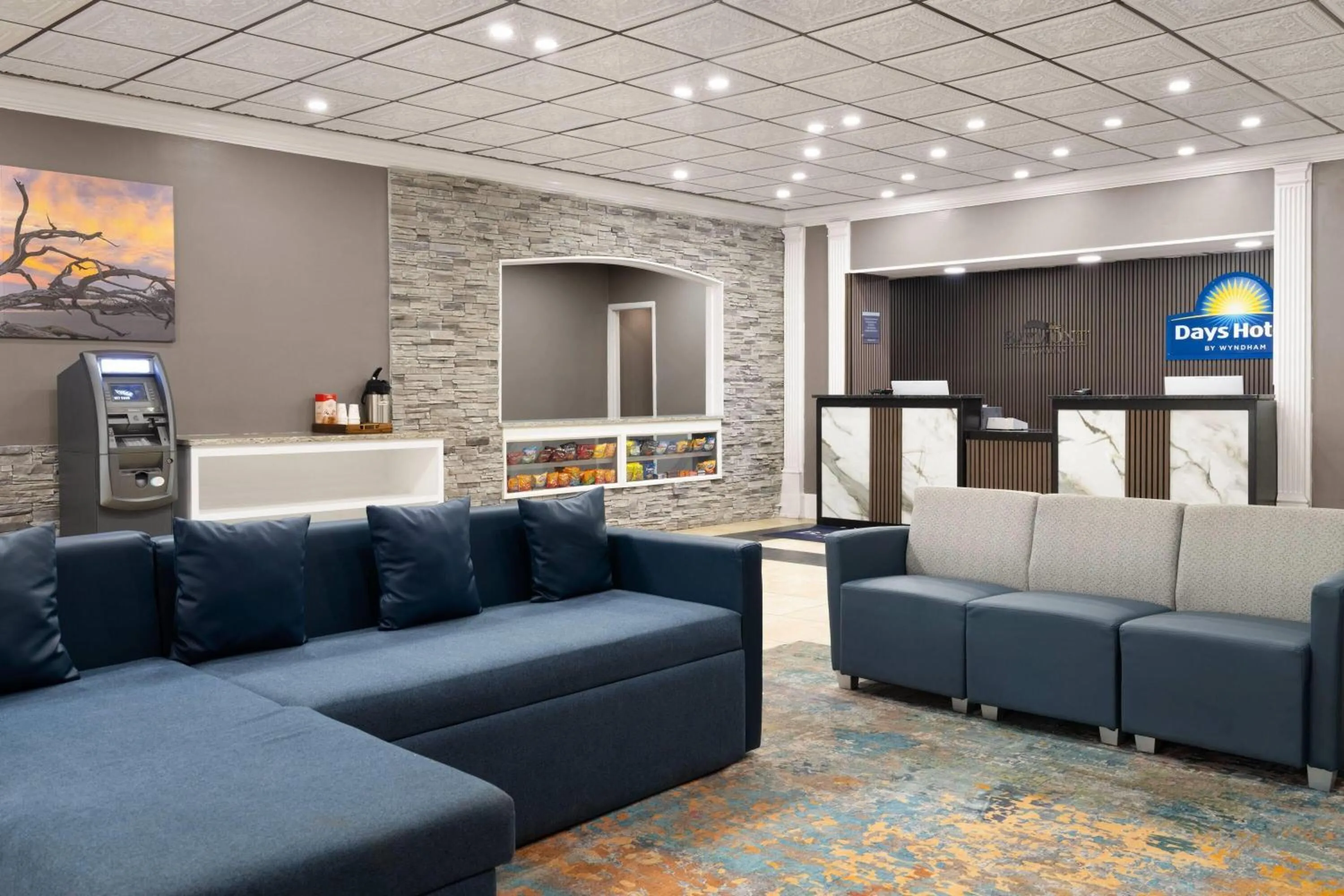 Lobby or reception in Days Hotel by Wyndham Williamsburg I-64