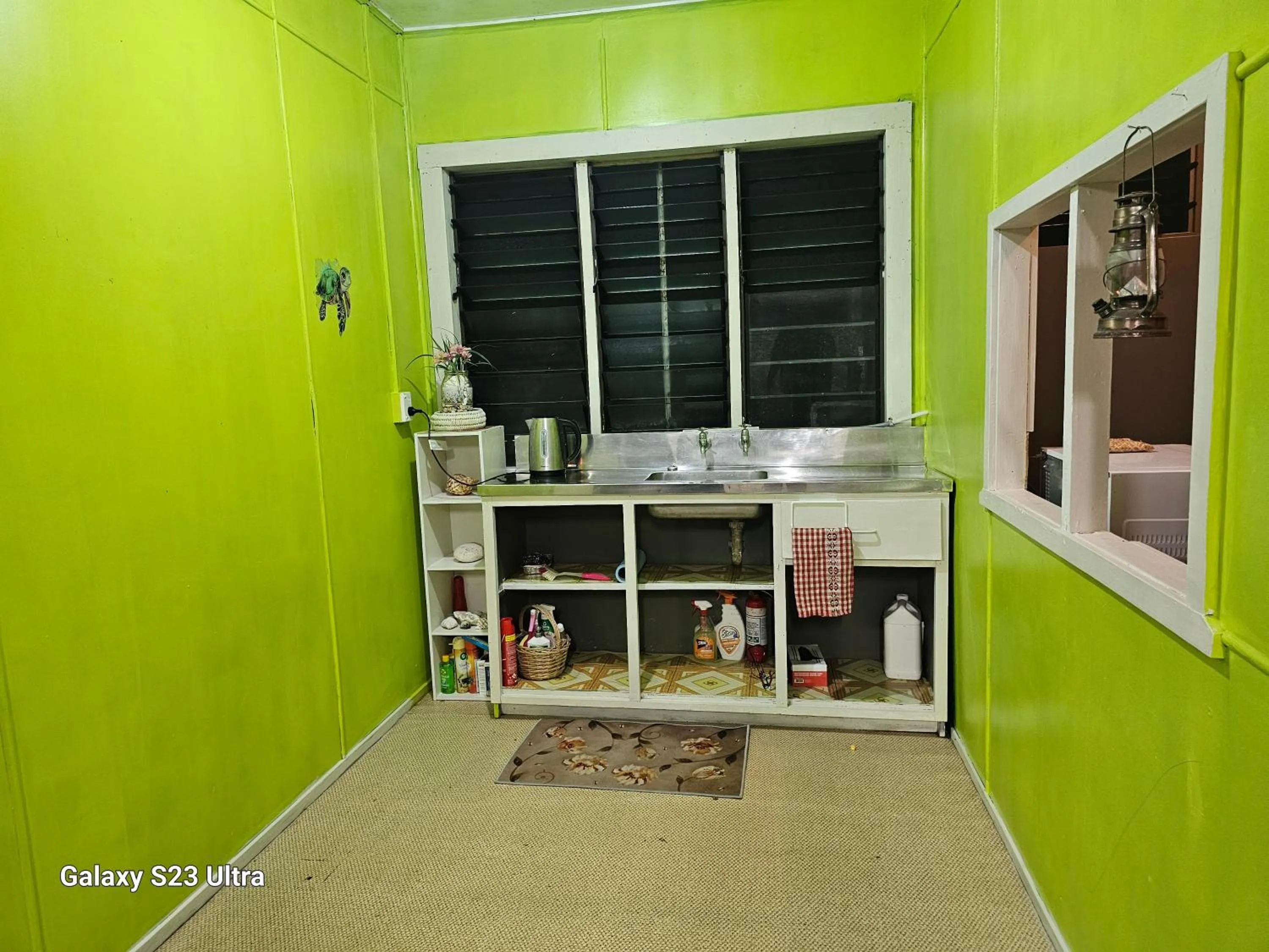 Kitchen or kitchenette in Heleni Jessop's Fatahega