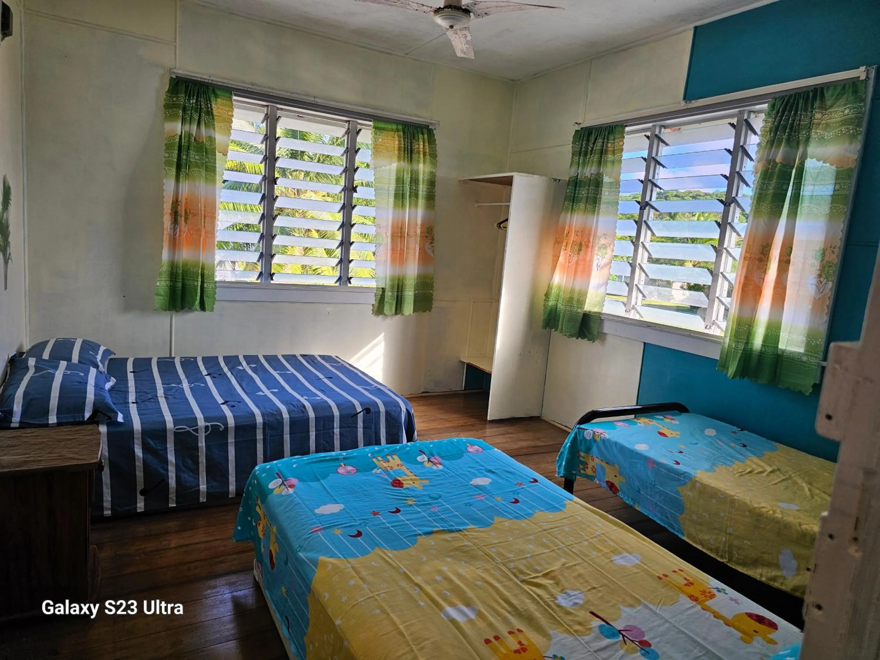 Photo of the whole room, Bed in Heleni Jessop's Fatahega