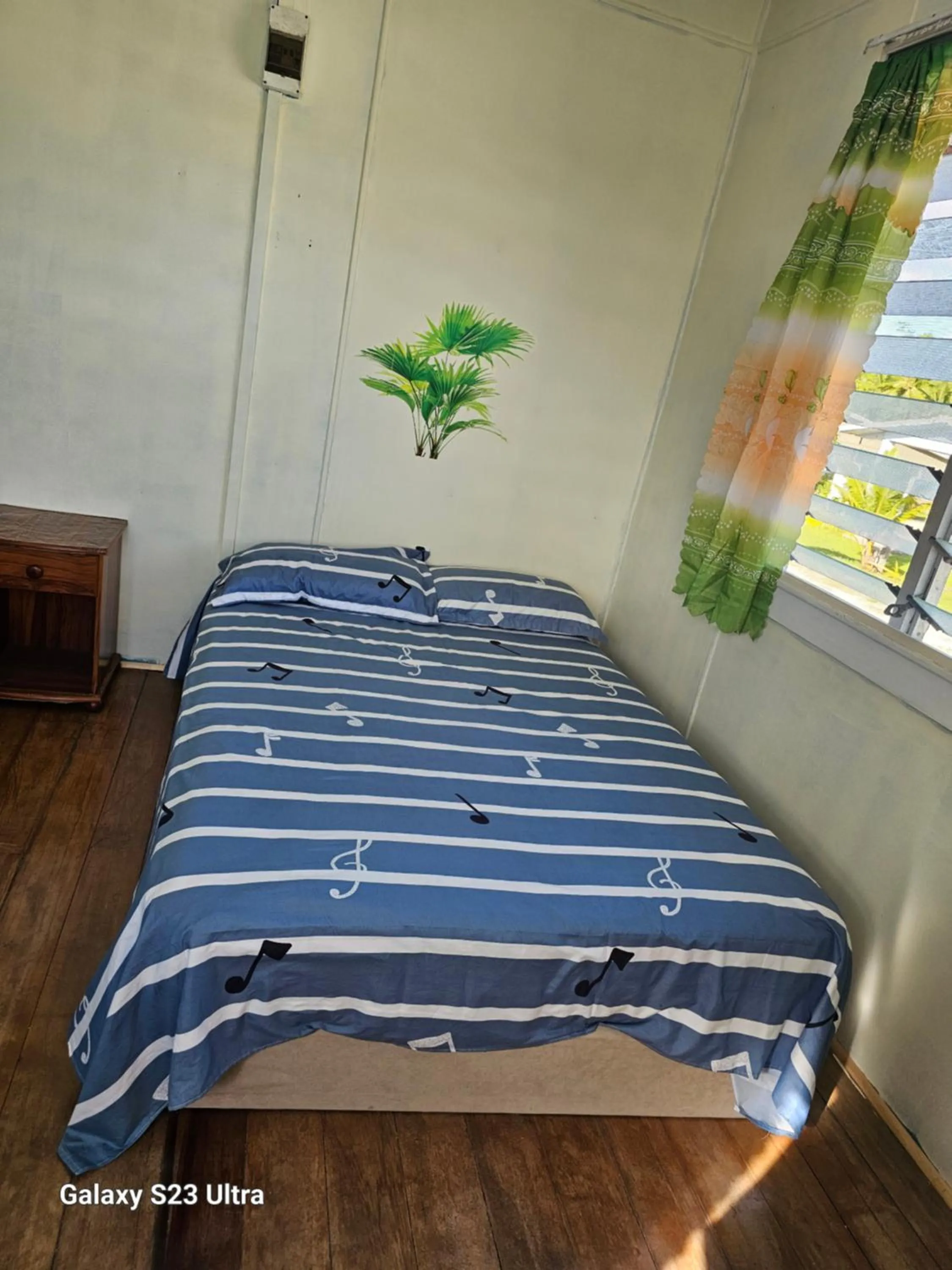 Bedroom, Bed in Heleni Jessop's Fatahega