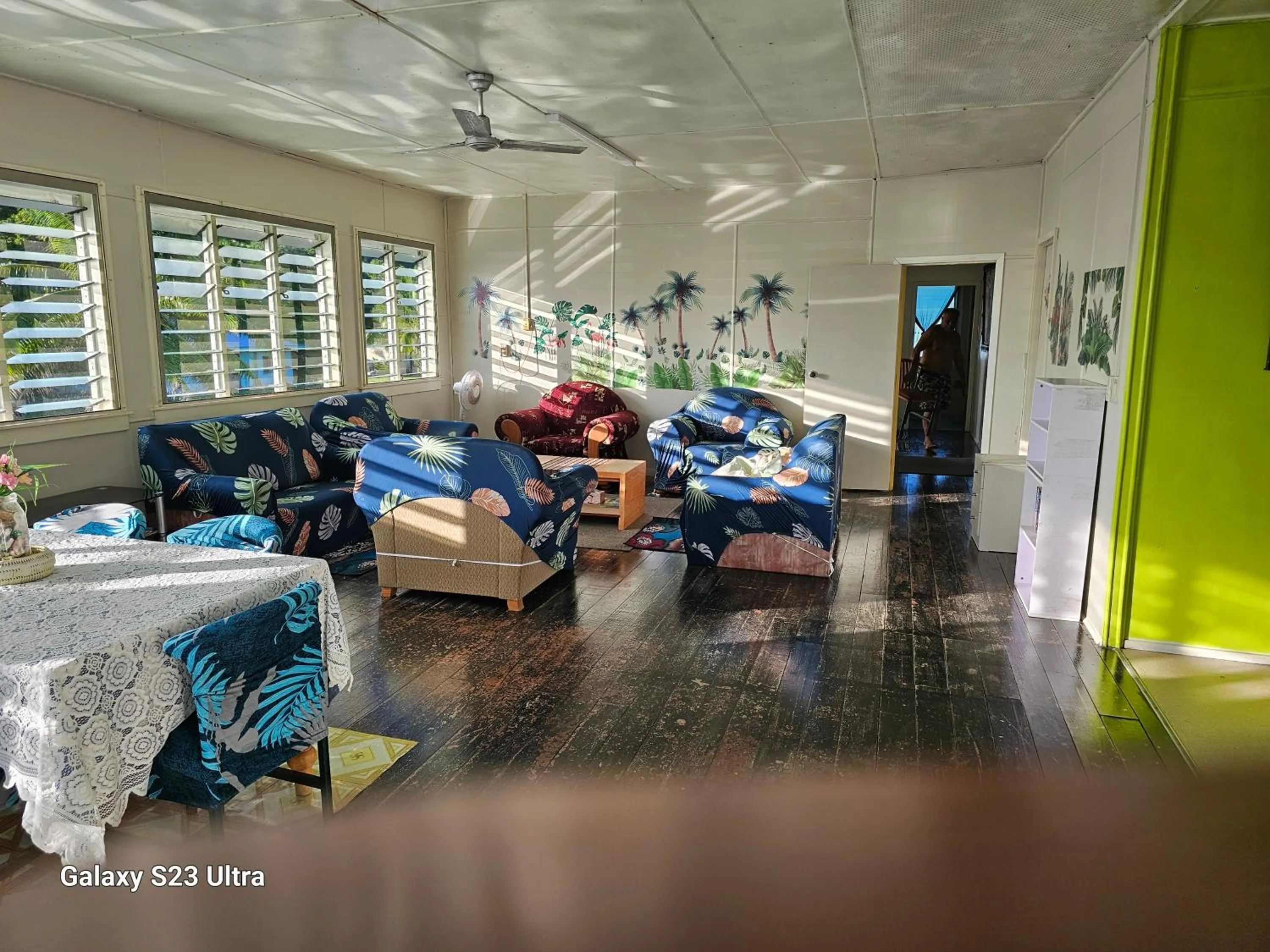 Living room in Heleni Jessop's Fatahega