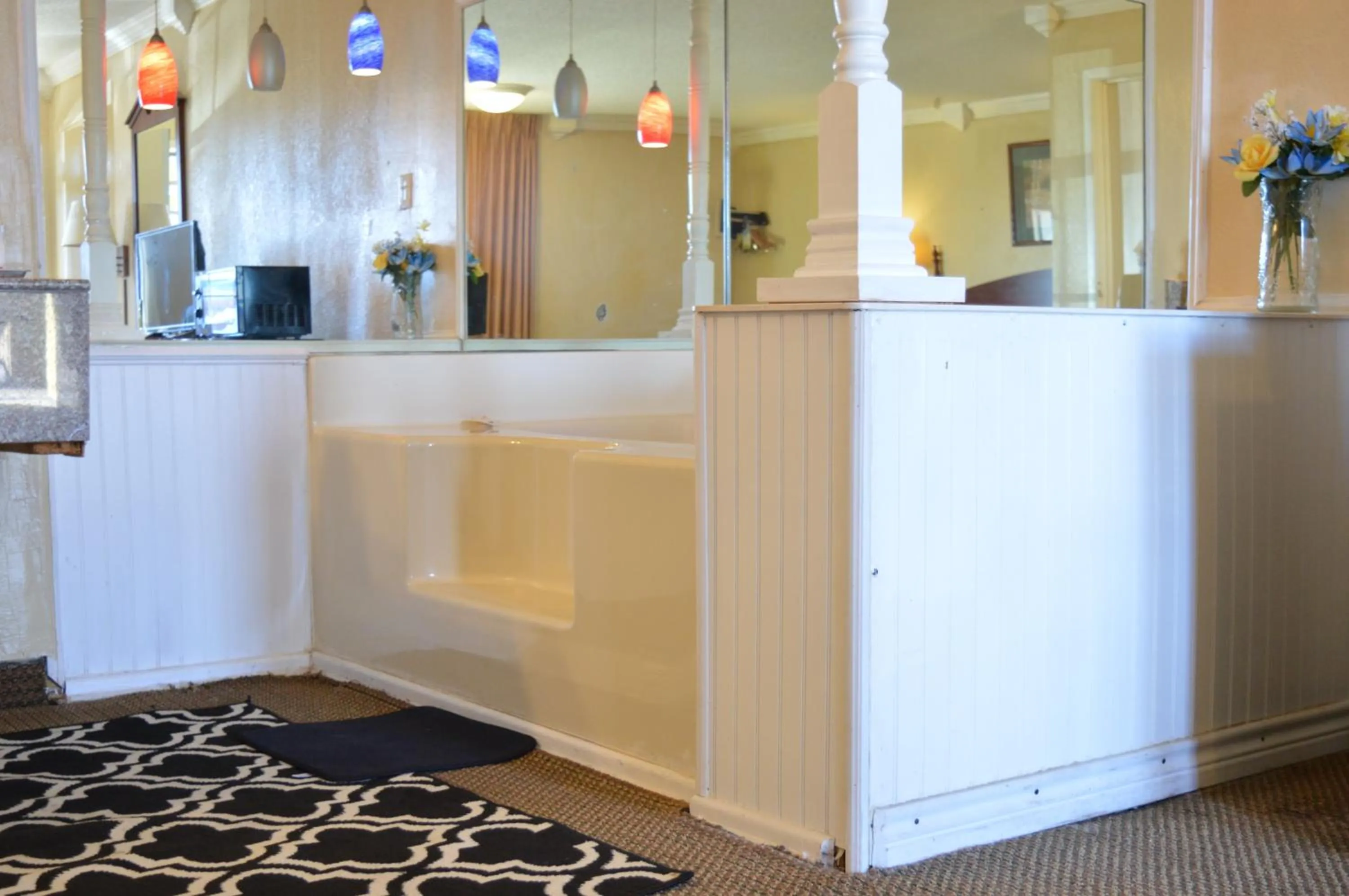 Bathroom in Knights Inn Greenville