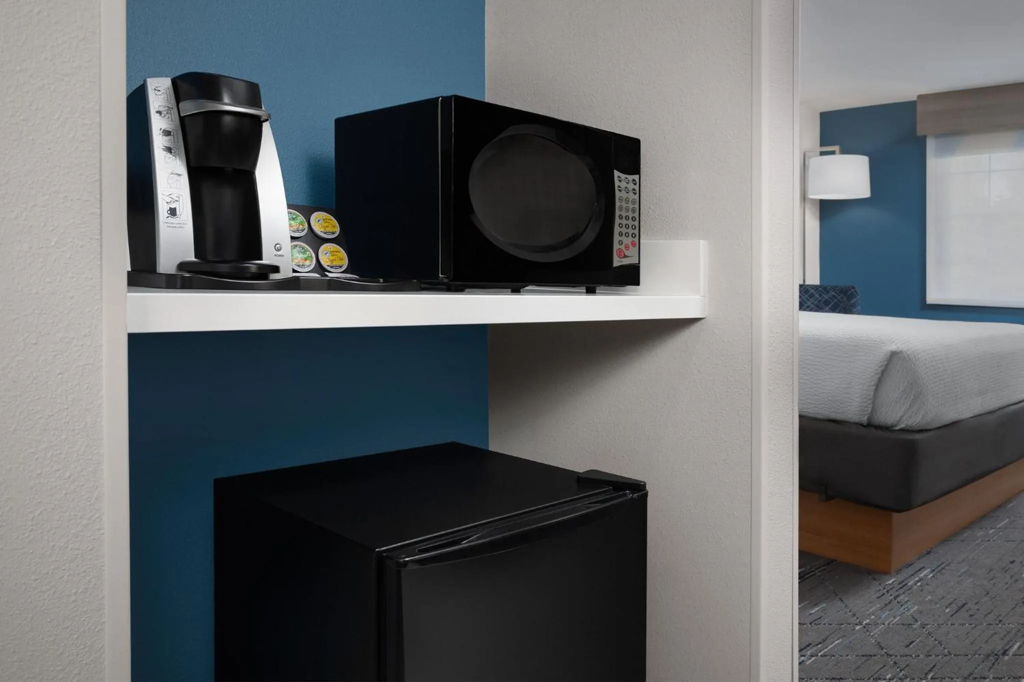 Photo of the whole room, Bed in Holiday Inn Express Spokane Airport by IHG