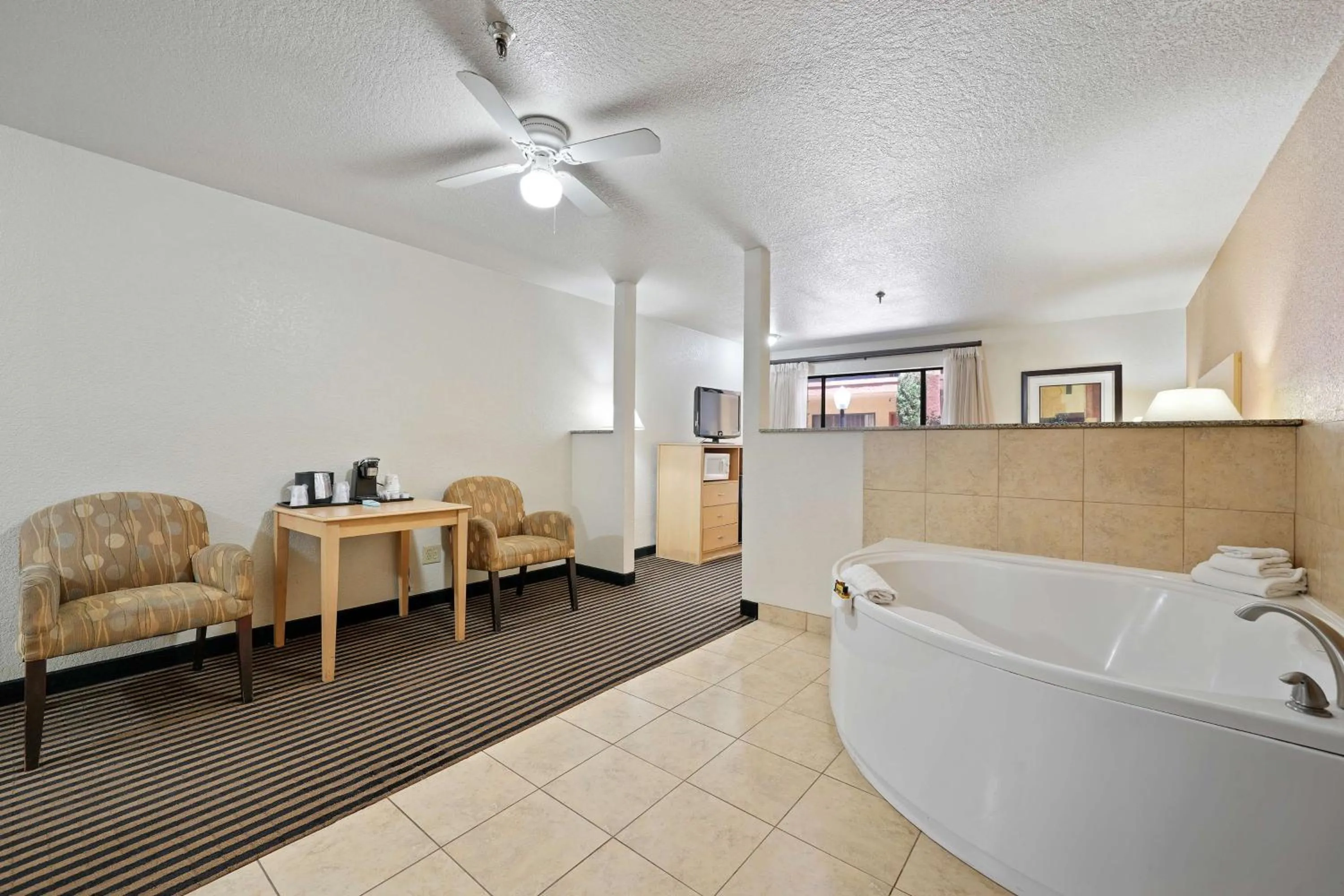 Photo of the whole room in Best Western Plus Executive Inn & Suites